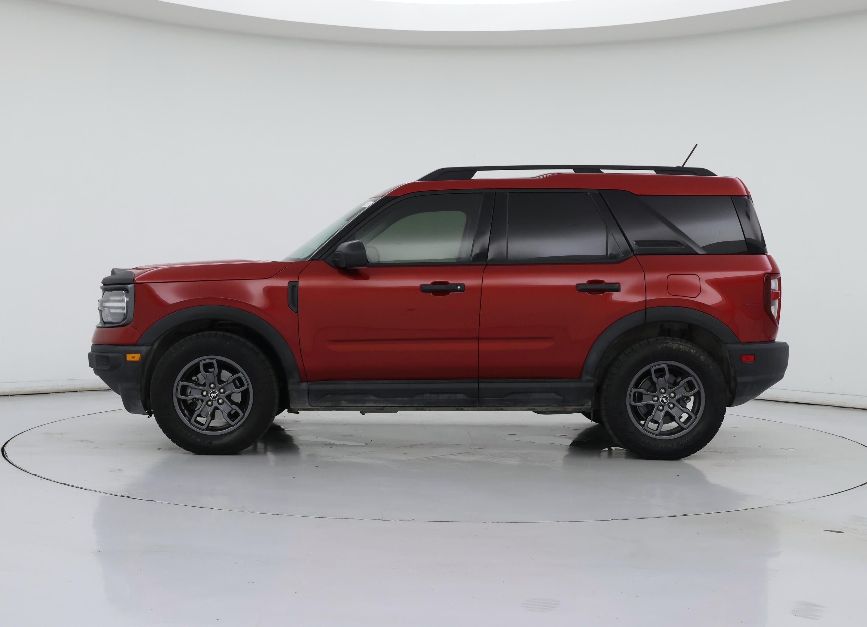 Thumbnail: 2021 Ford Bronco Sport - 3