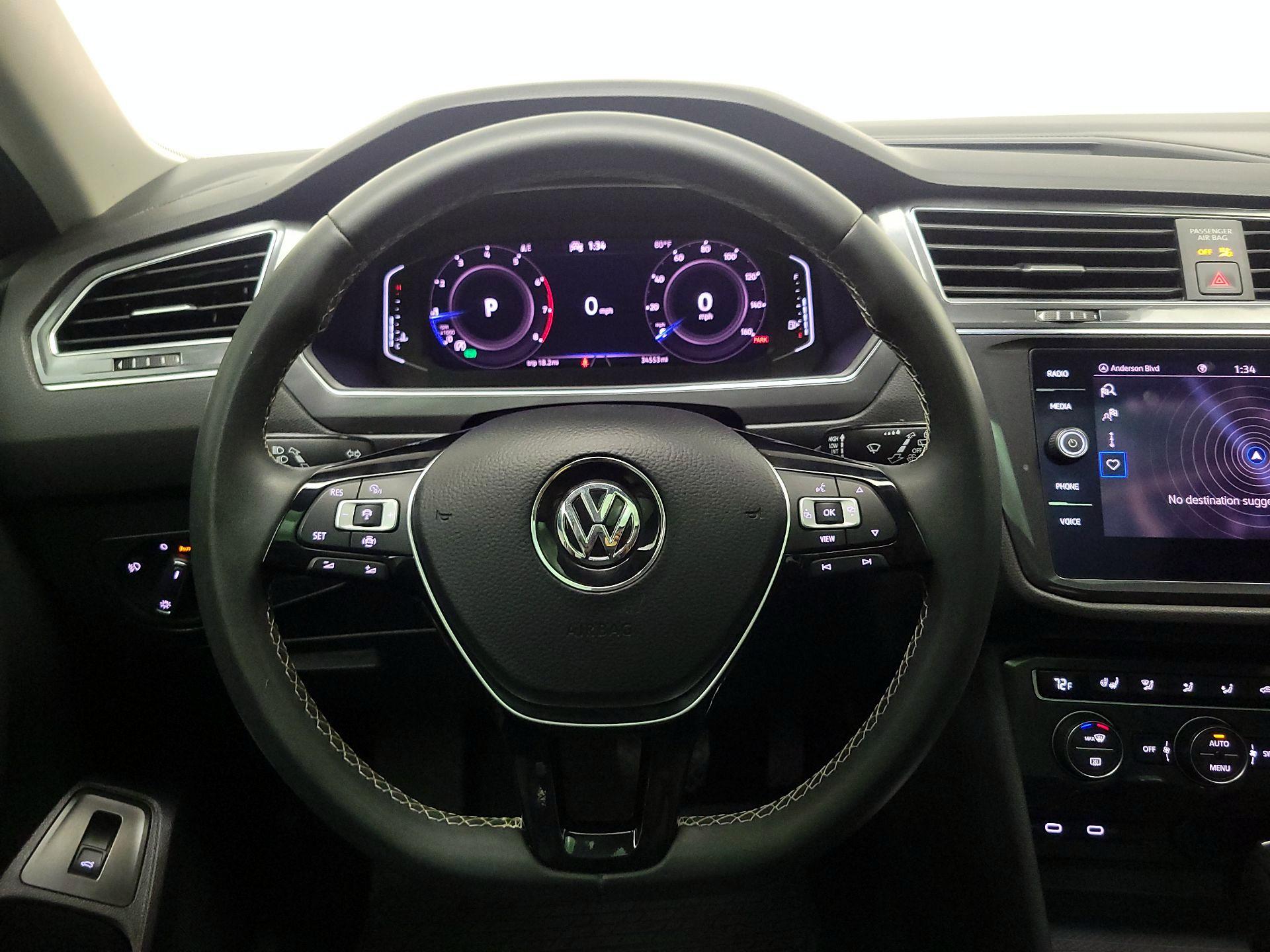 Thumbnail: 2021 Volkswagen Tiguan - 10