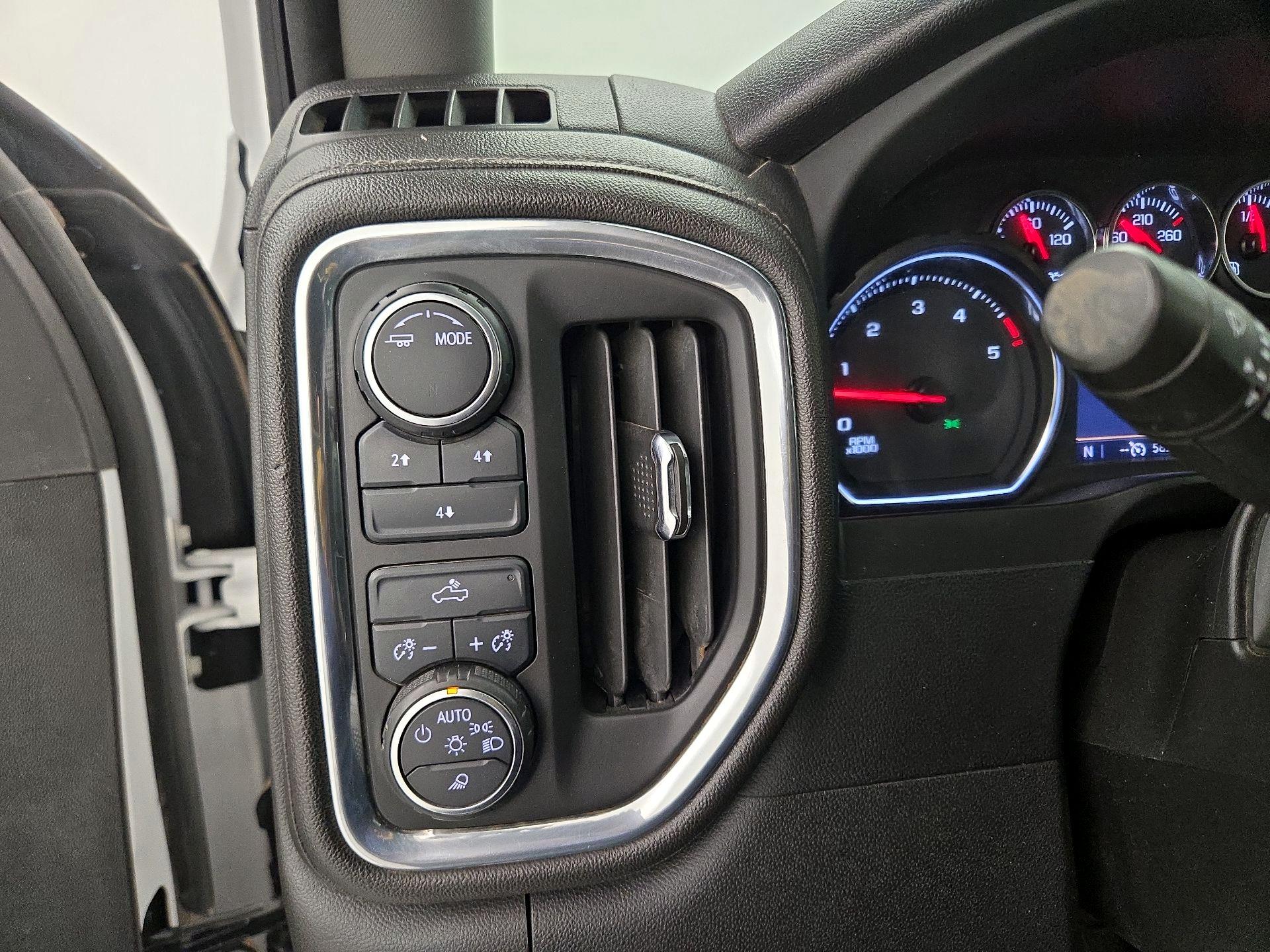 Thumbnail: 2023 Chevrolet Silverado 2500 - 13