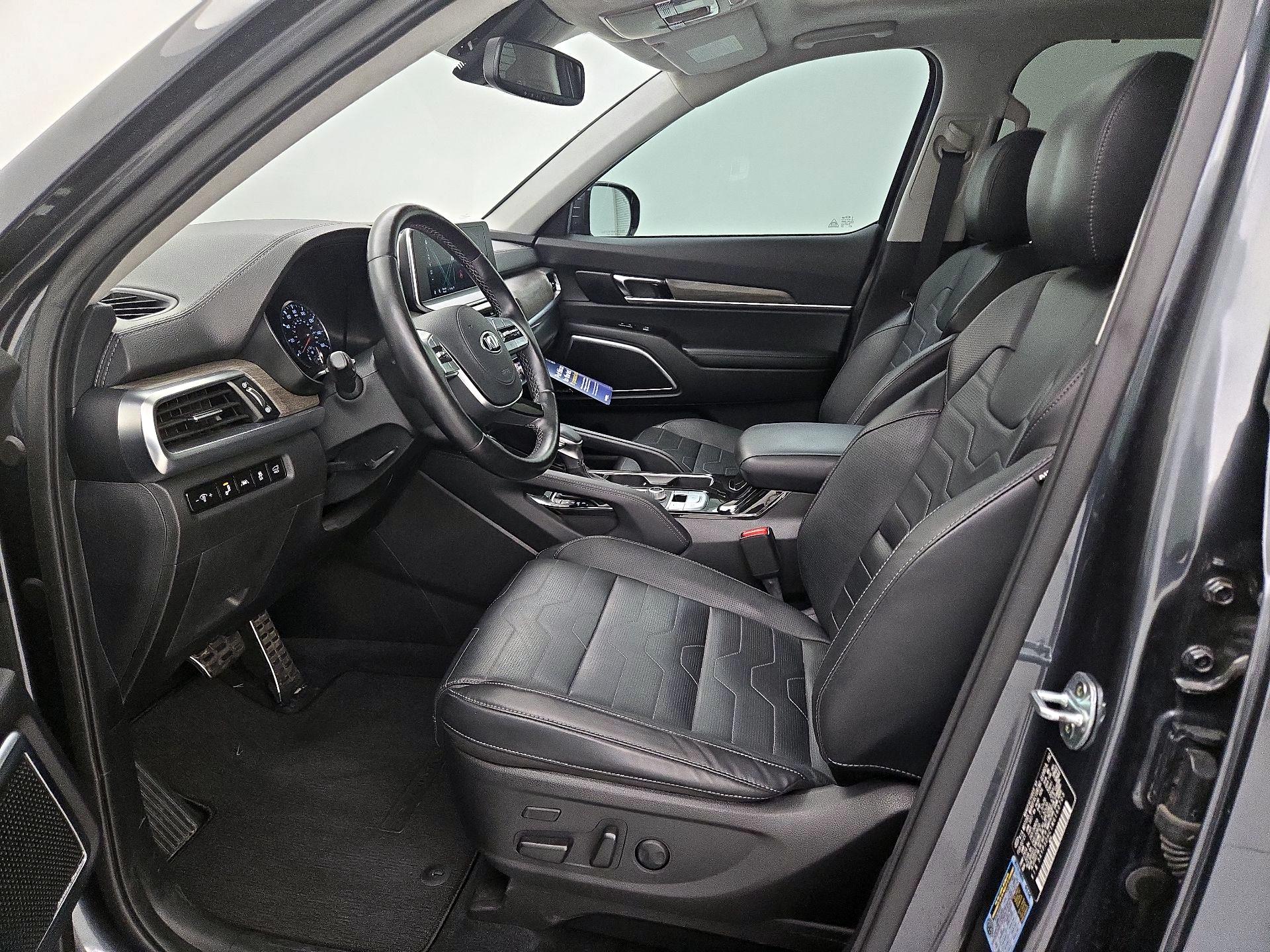 Thumbnail: 2021 Kia Telluride - 11