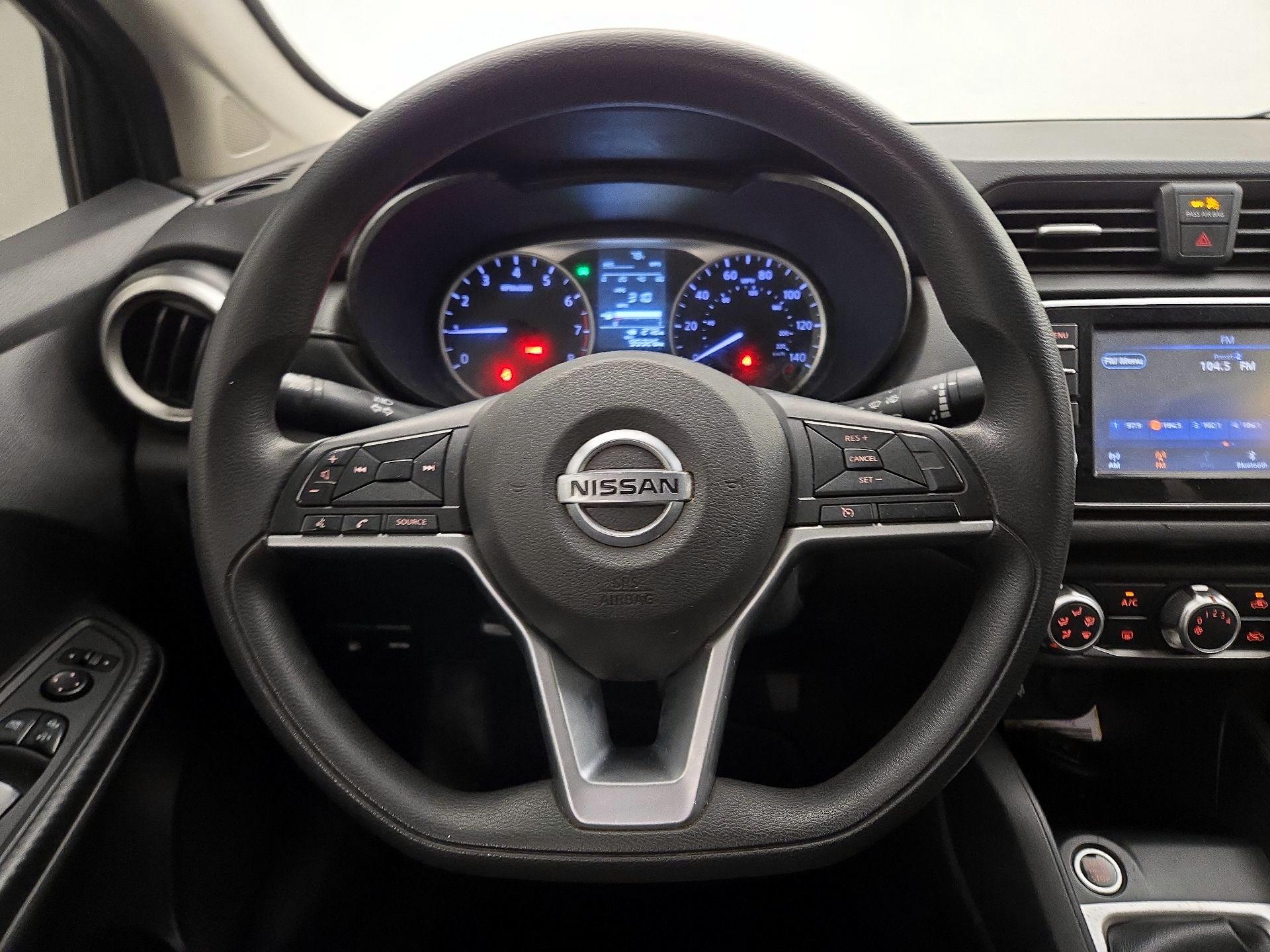 Thumbnail: 2020 Nissan Versa - 10