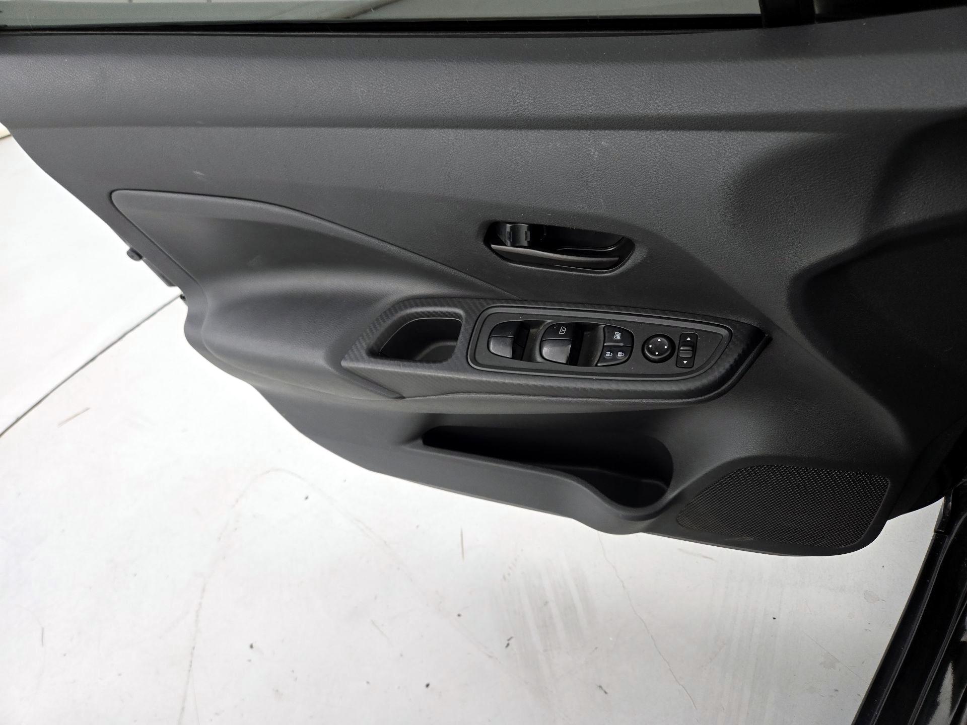 Thumbnail: 2020 Nissan Versa - 12