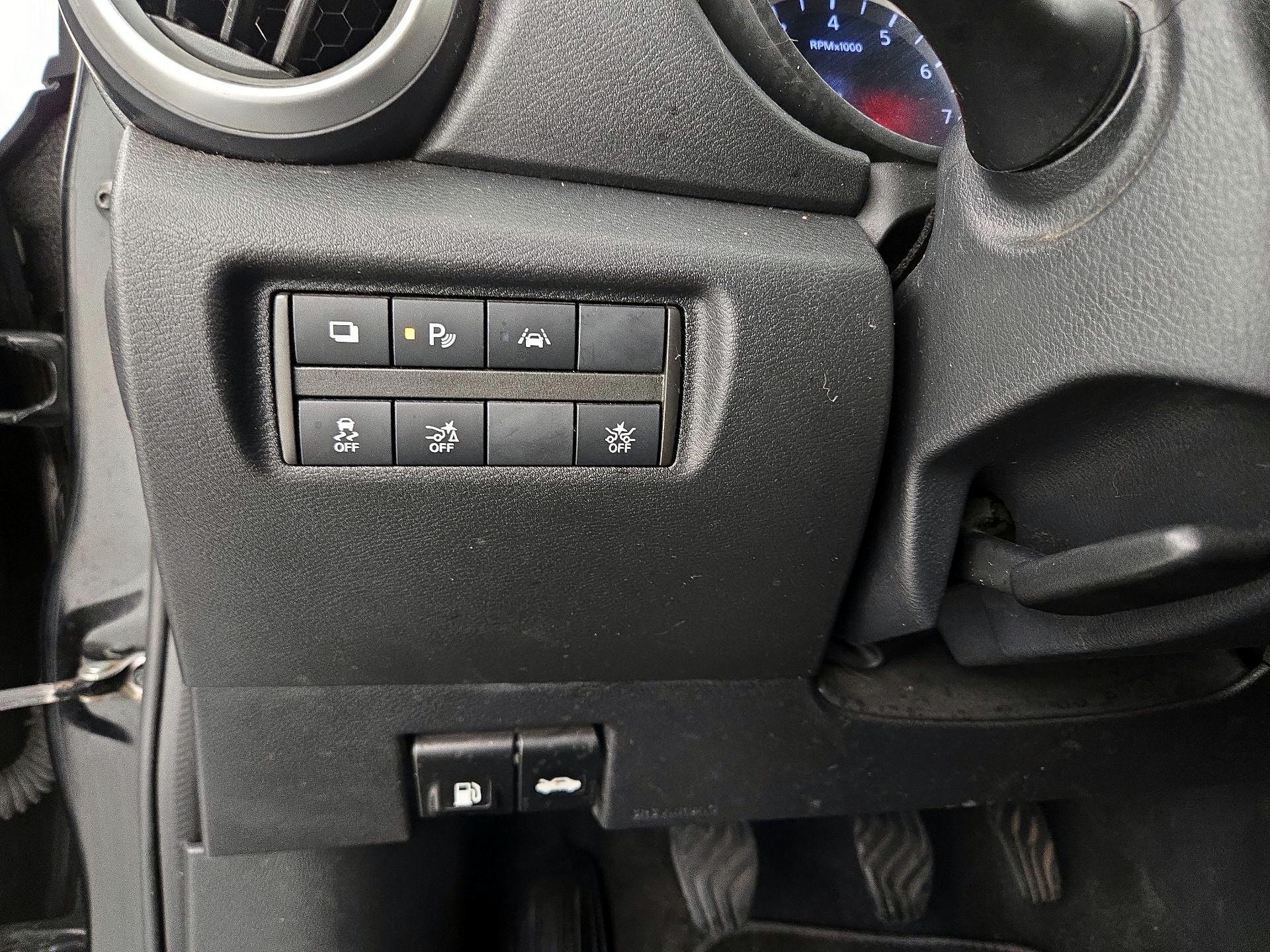 Thumbnail: 2020 Nissan Versa - 13