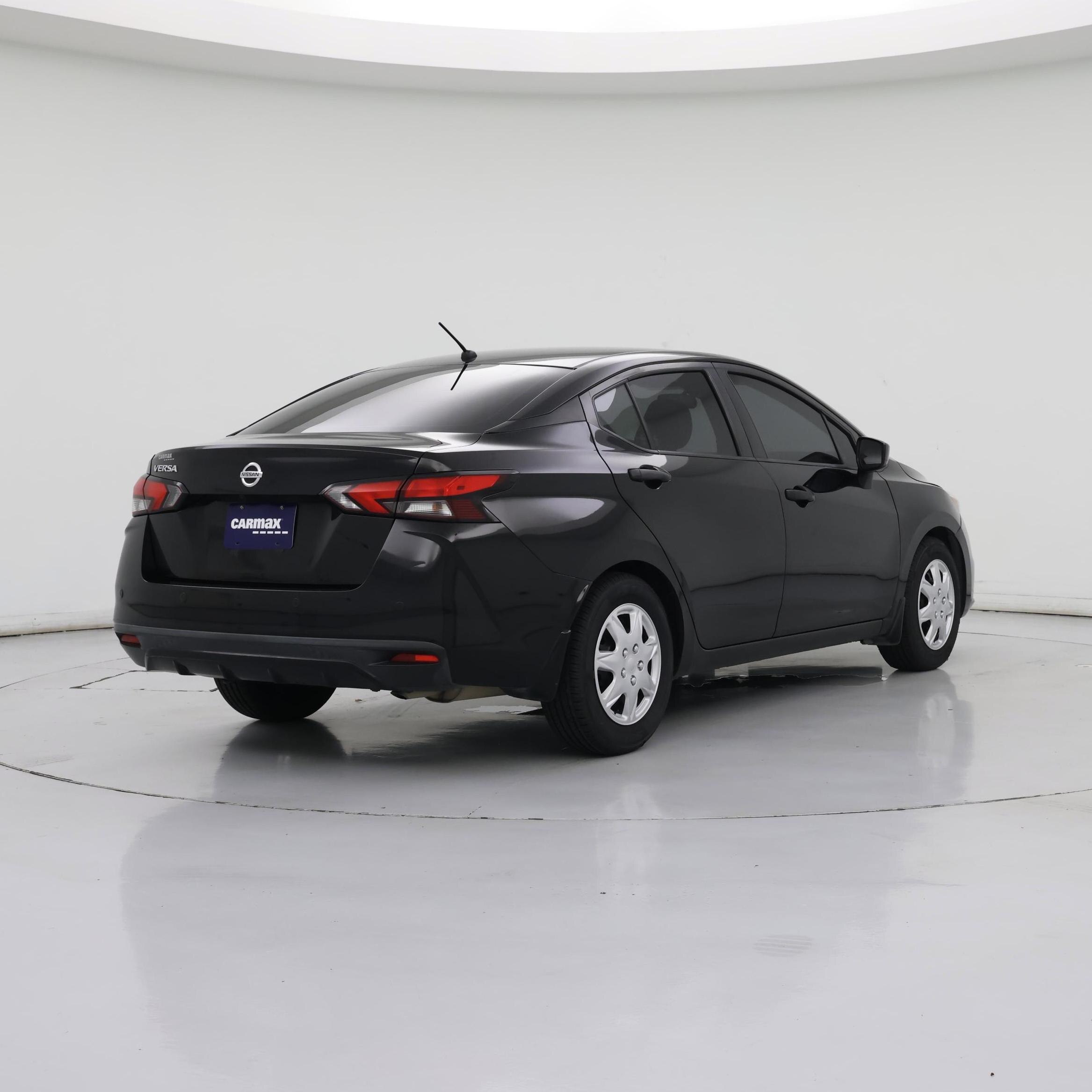 Thumbnail: 2020 Nissan Versa - 8