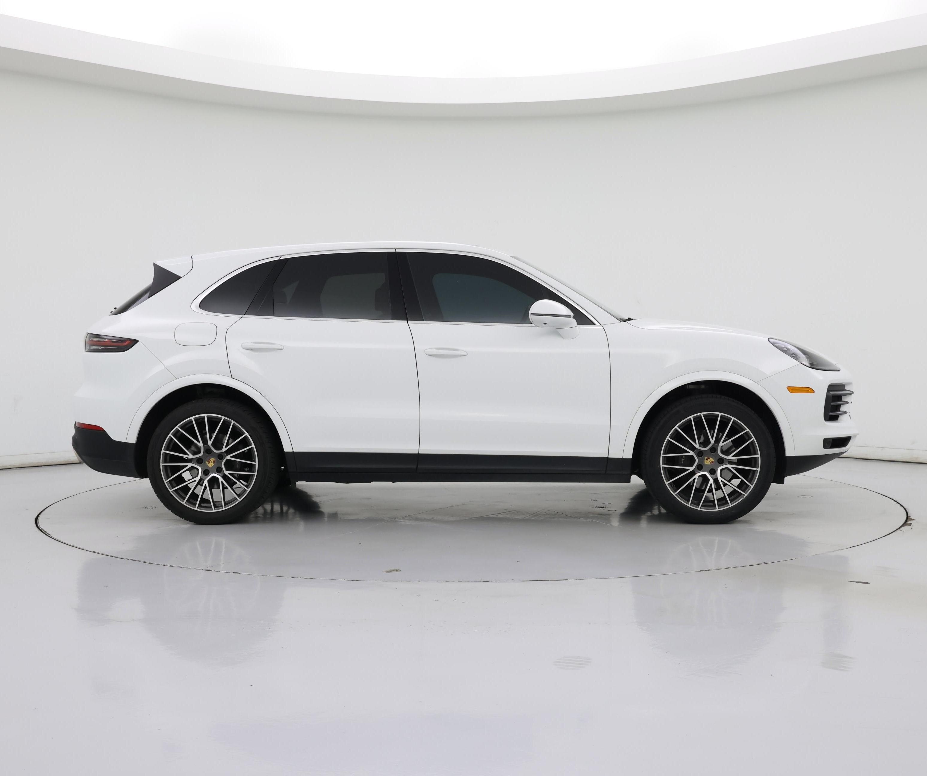 Thumbnail: 2020 Porsche Cayenne - 7