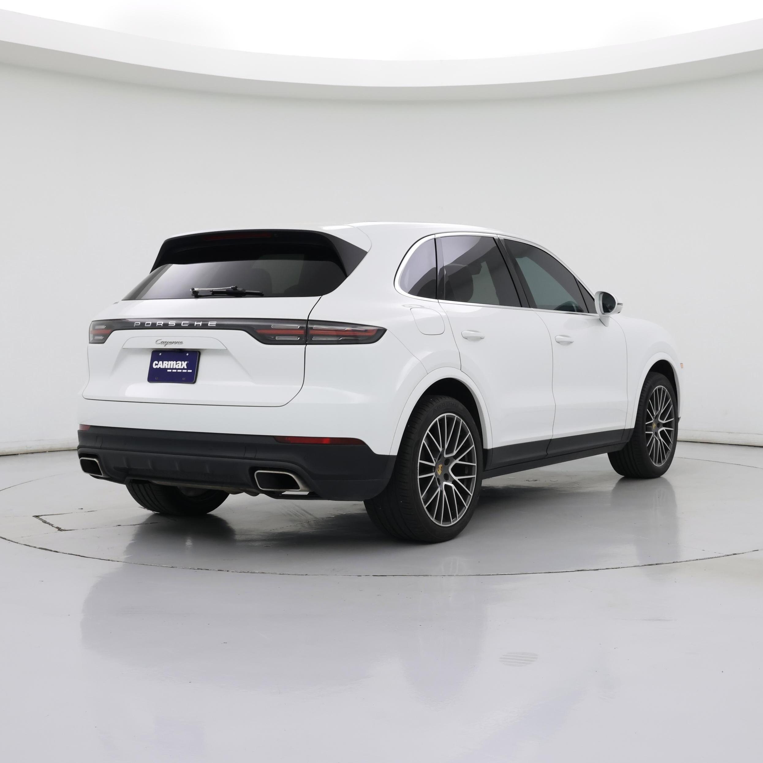 Thumbnail: 2020 Porsche Cayenne - 8