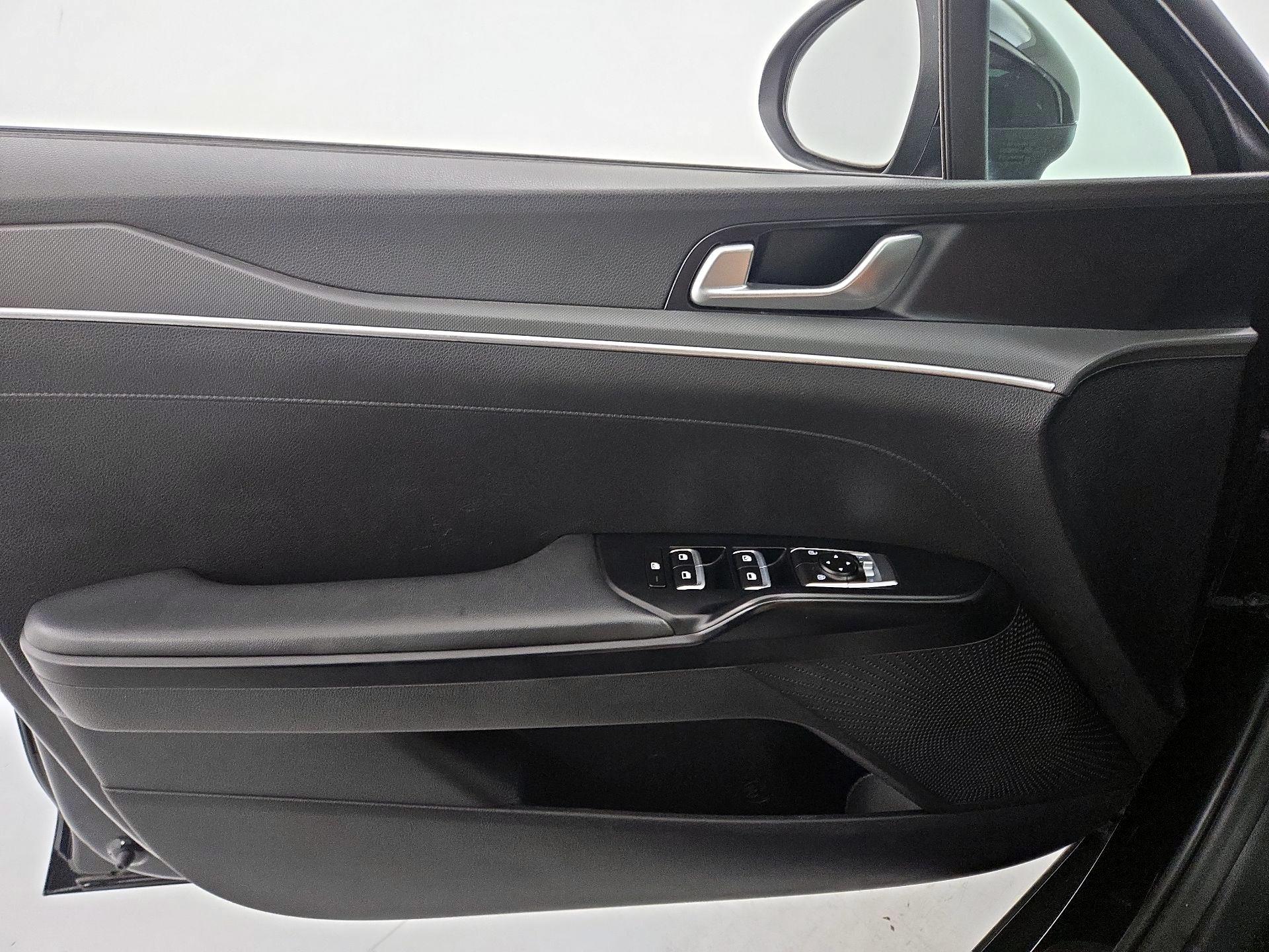 Thumbnail: 2021 Kia K5 - 12