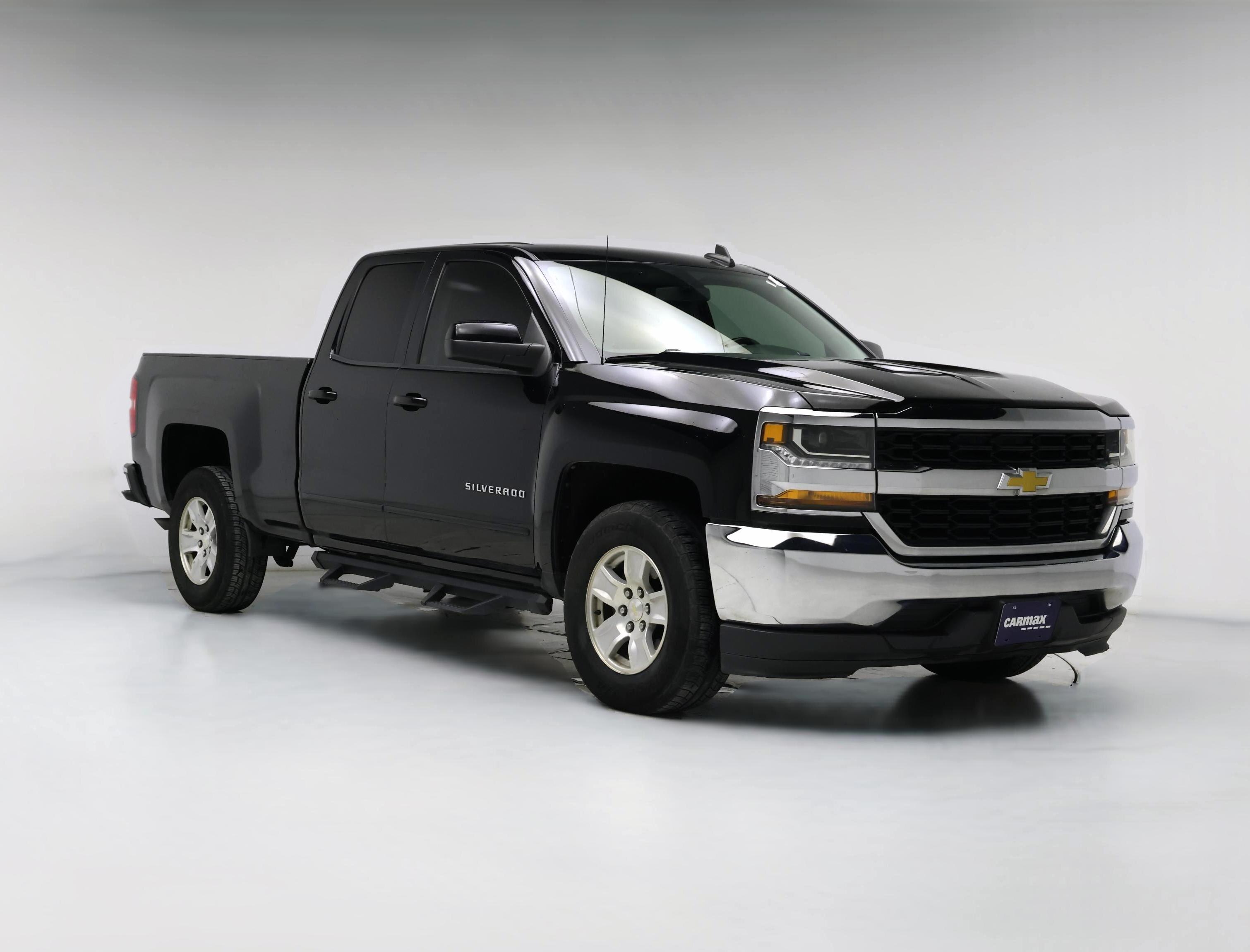 Thumbnail: 2018 Chevrolet Silverado 1500 - 1