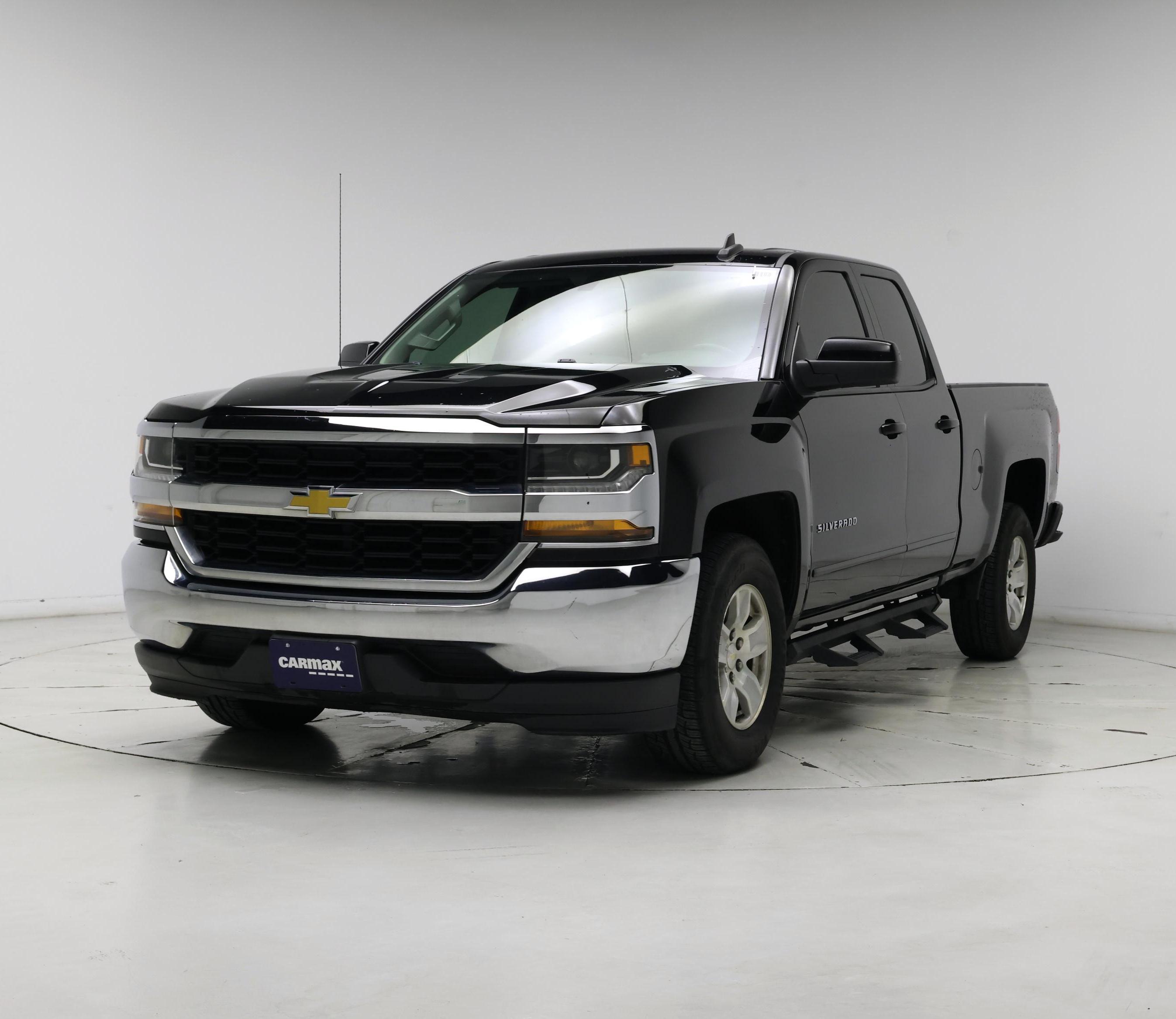 Thumbnail: 2018 Chevrolet Silverado 1500 - 4