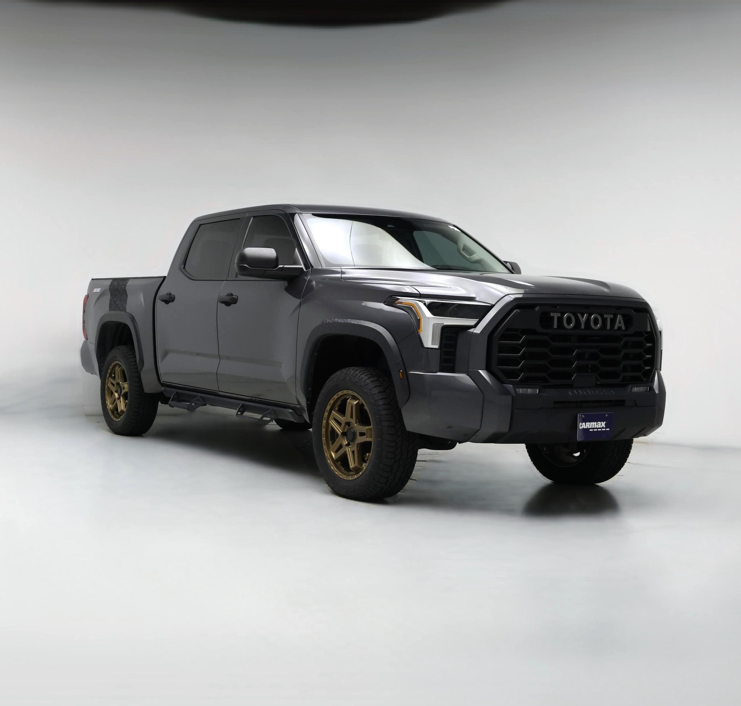 Thumbnail: 2022 Toyota Tundra - 1