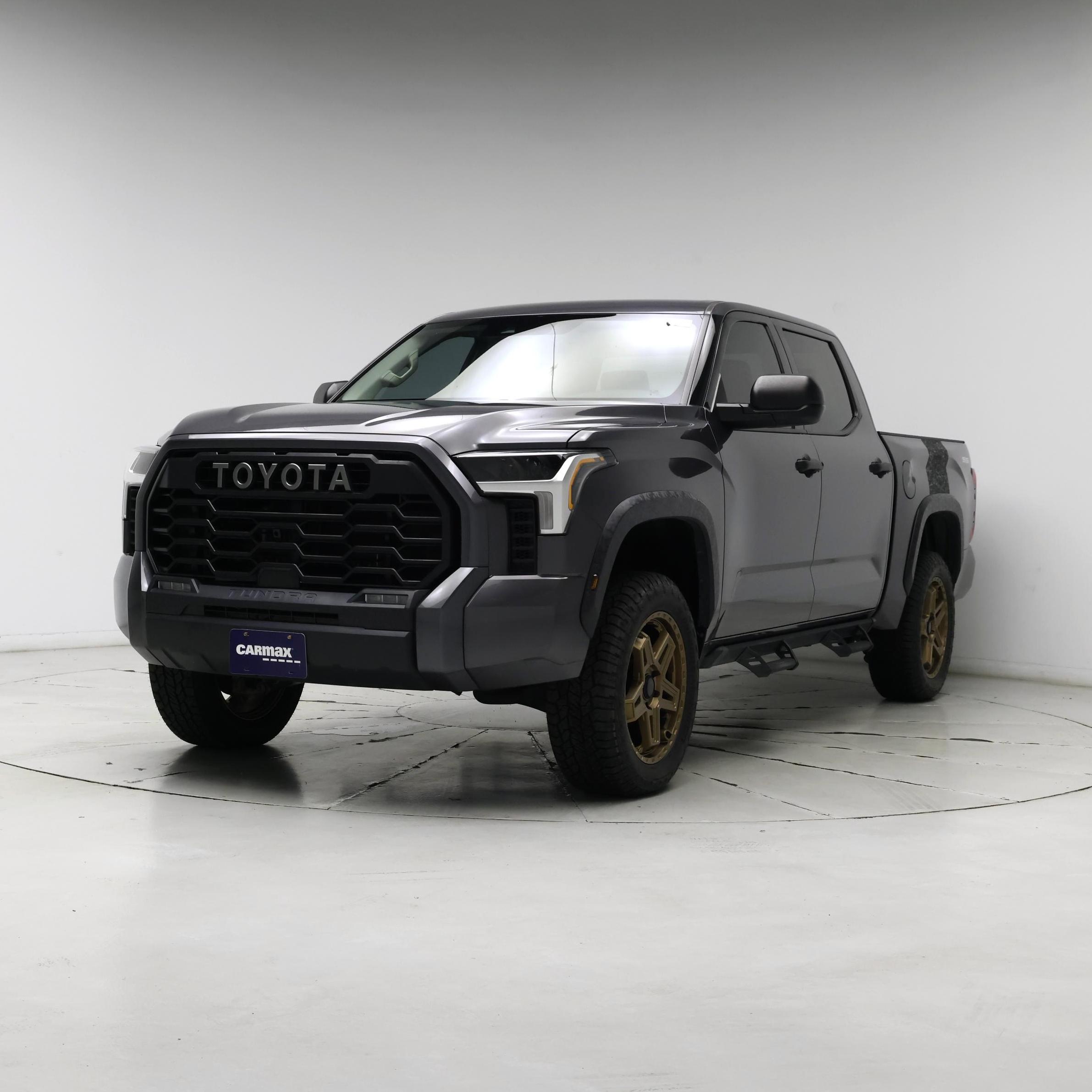 Thumbnail: 2022 Toyota Tundra - 4
