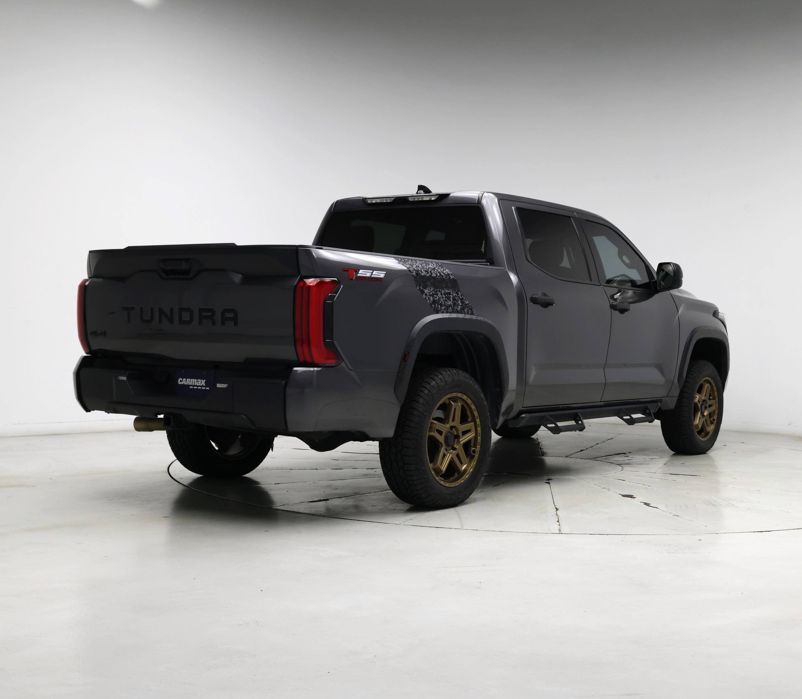 Thumbnail: 2022 Toyota Tundra - 8