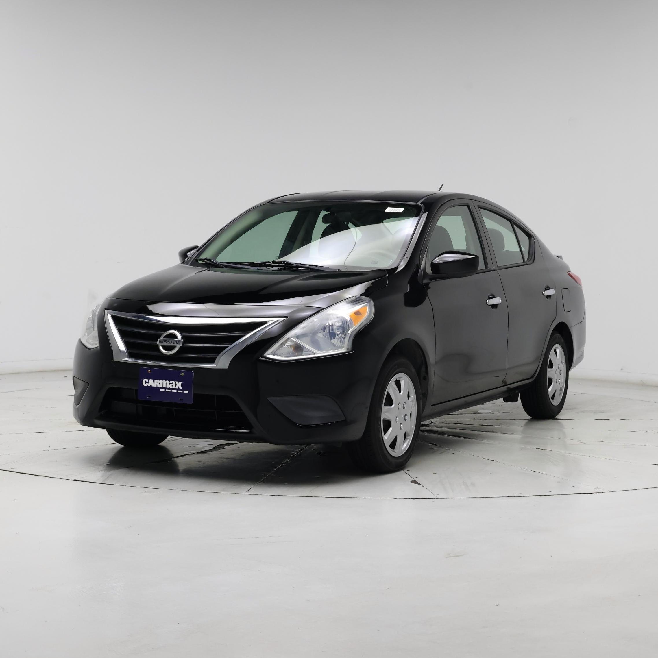 Thumbnail: 2017 Nissan Versa - 4
