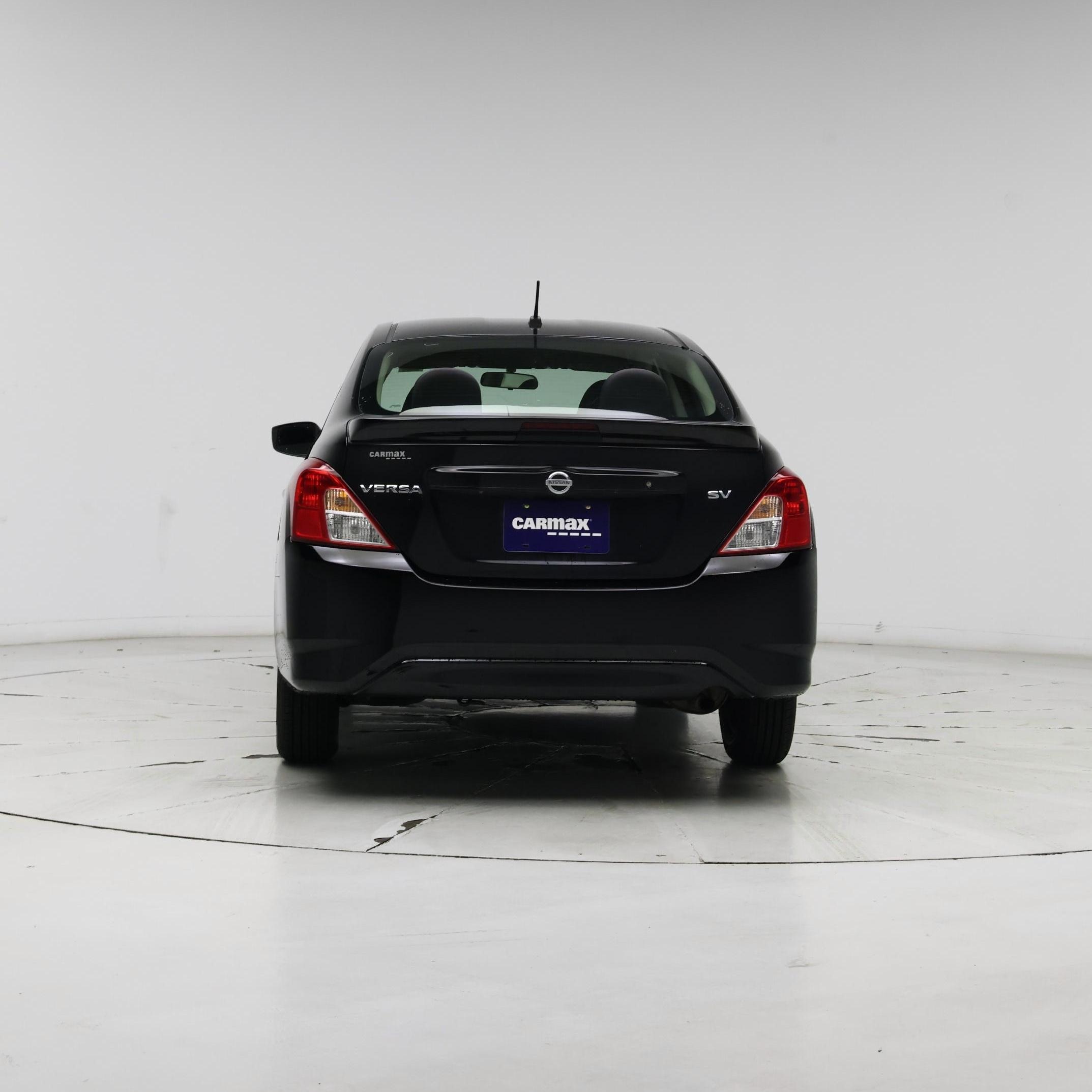 Thumbnail: 2017 Nissan Versa - 6