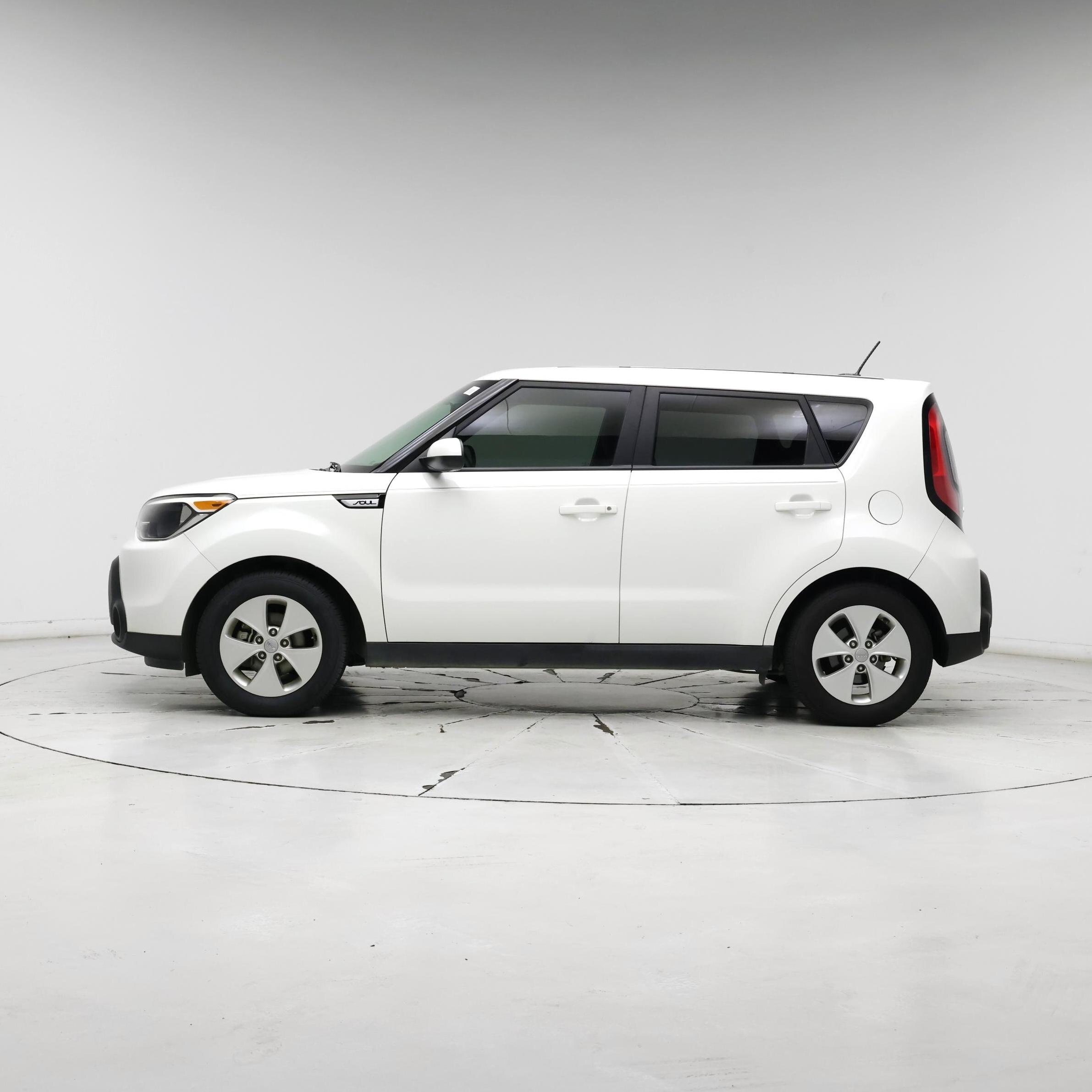 Thumbnail: 2016 Kia Soul - 3
