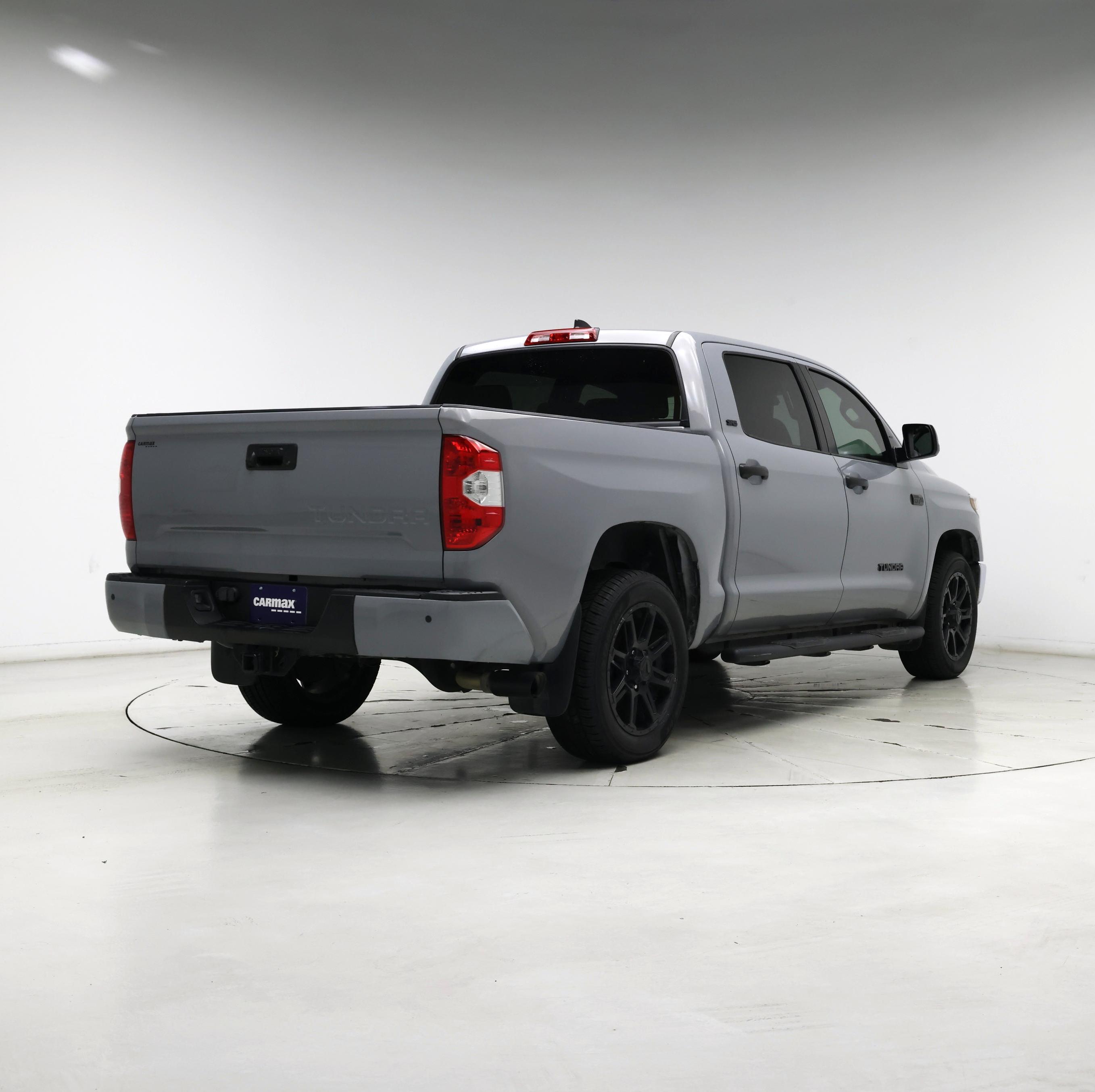 Thumbnail: 2021 Toyota Tundra - 8