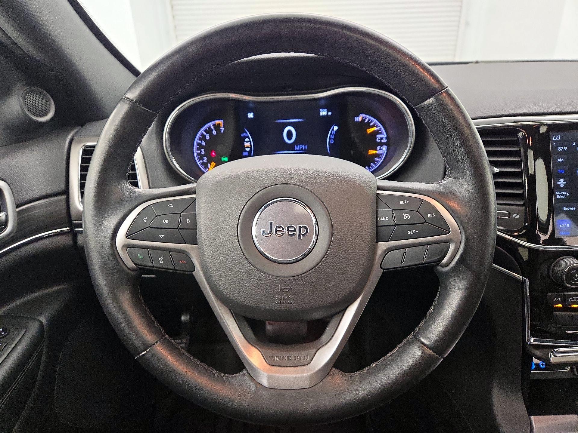 Thumbnail: 2022 Jeep Grand Cherokee - 10