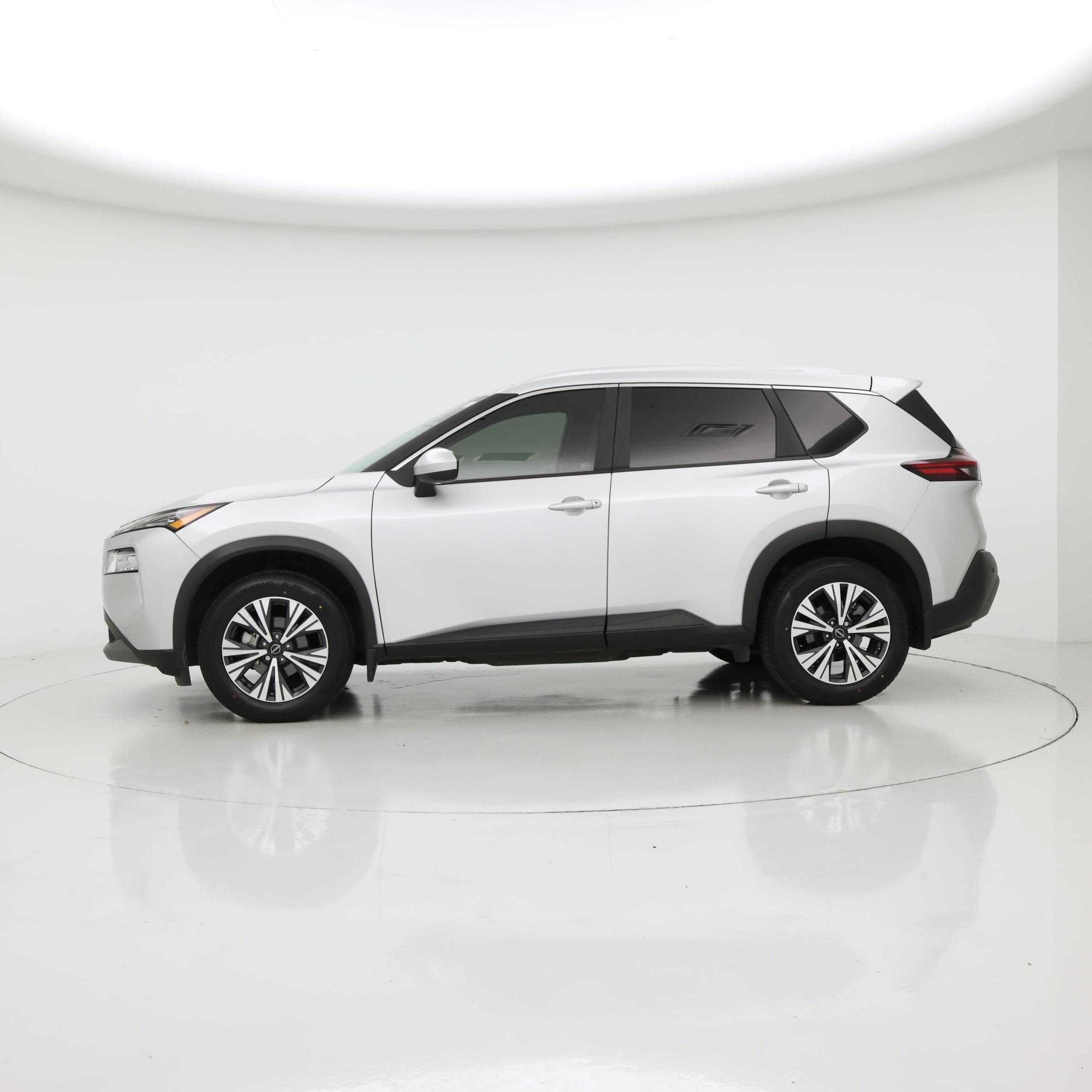 Thumbnail: 2023 Nissan Rogue - 3