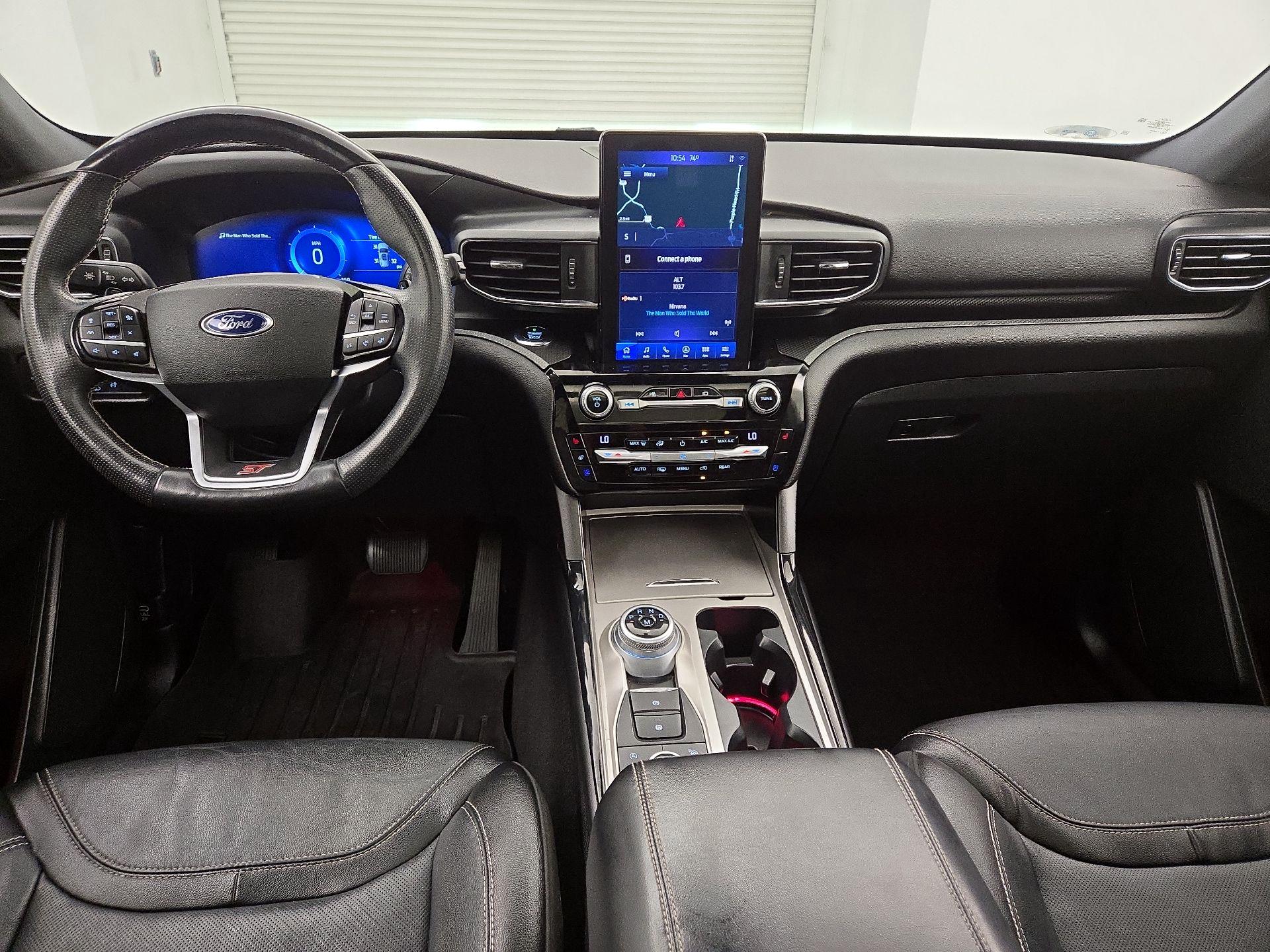 Thumbnail: 2021 Ford Explorer - 9