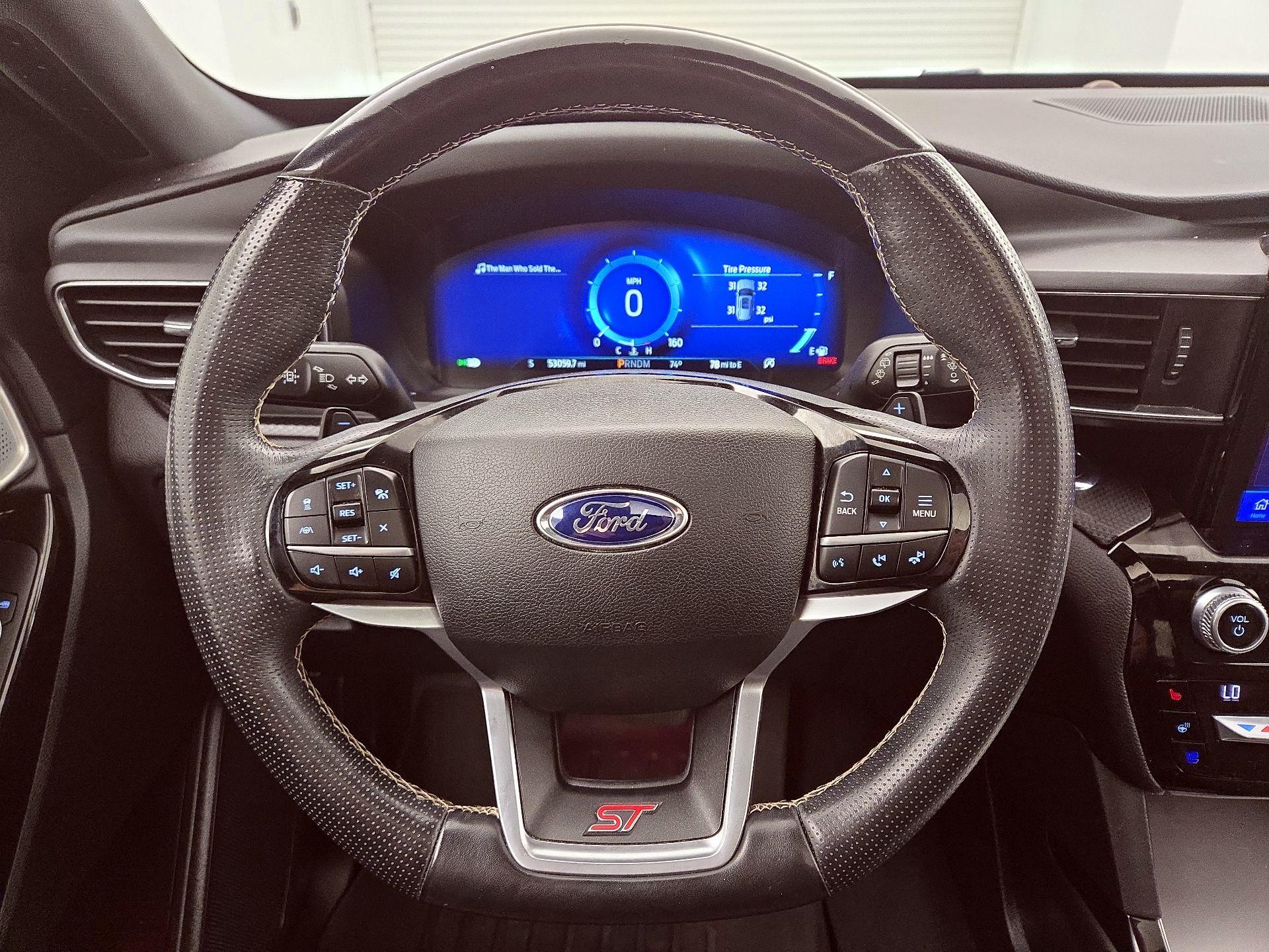 Thumbnail: 2021 Ford Explorer - 10