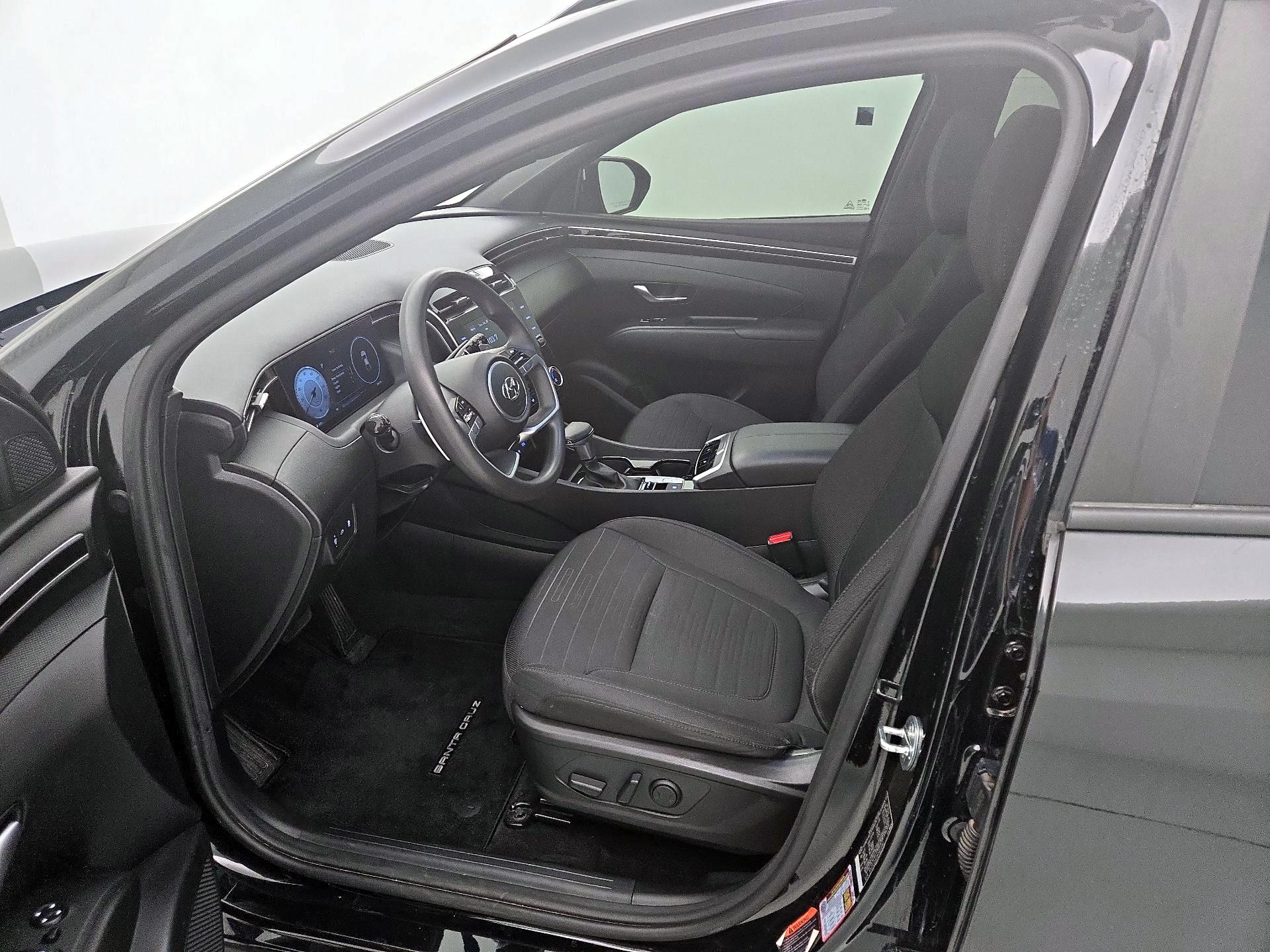 Thumbnail: 2023 Hyundai Santa Cruz - 11
