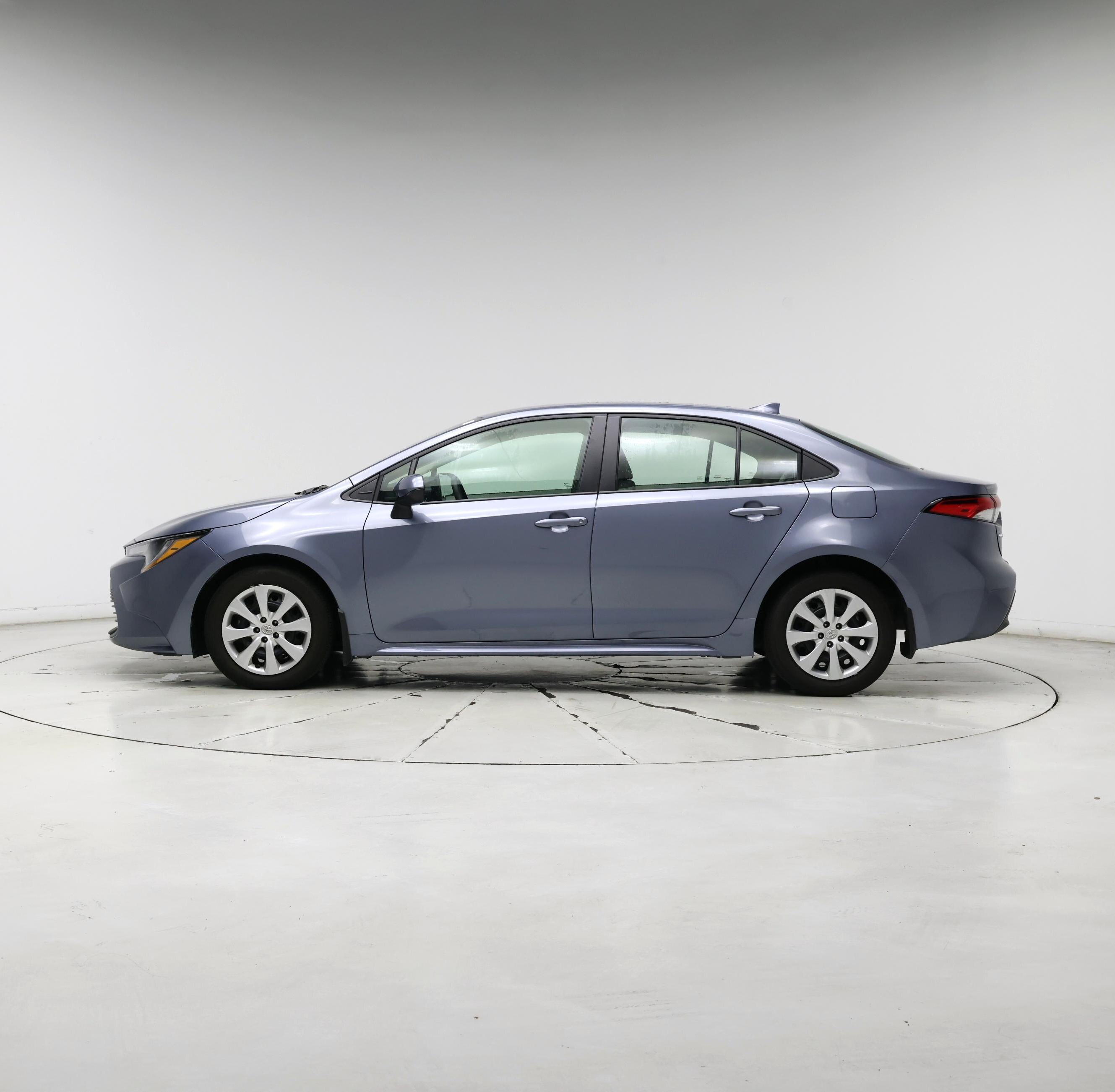 Thumbnail: 2025 Toyota Corolla - 3