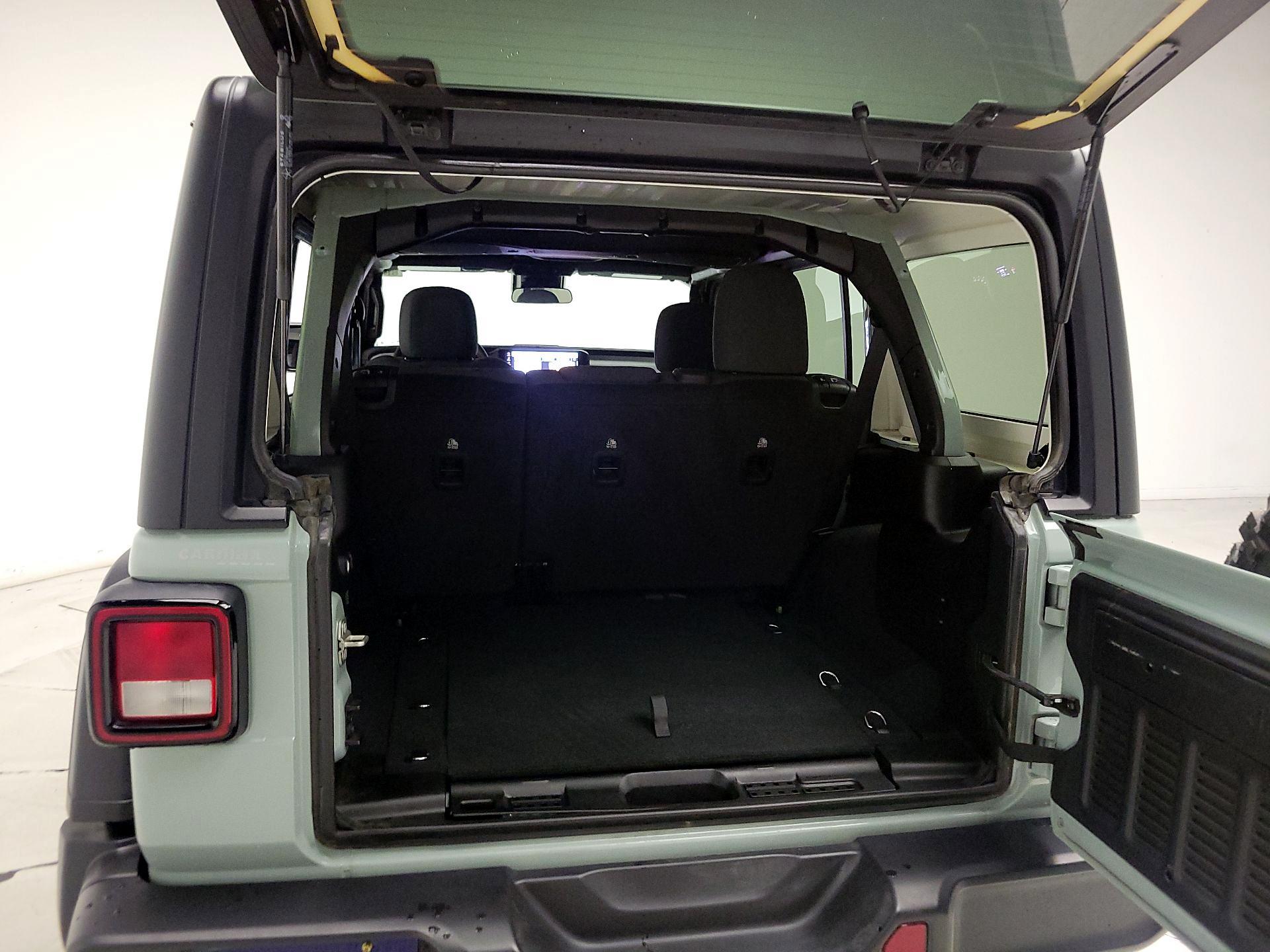 Thumbnail: 2024 Jeep Wrangler - 20
