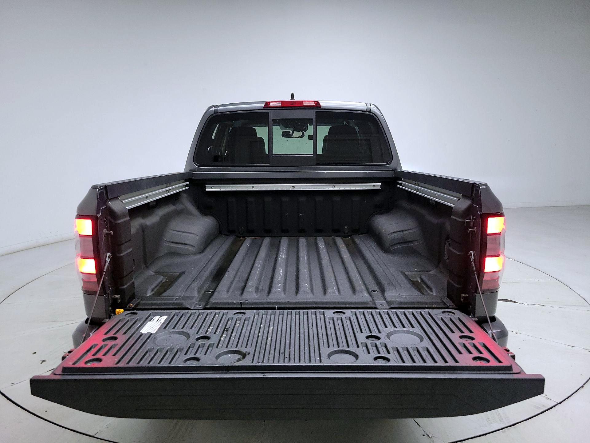 Thumbnail: 2022 Nissan Frontier - 20