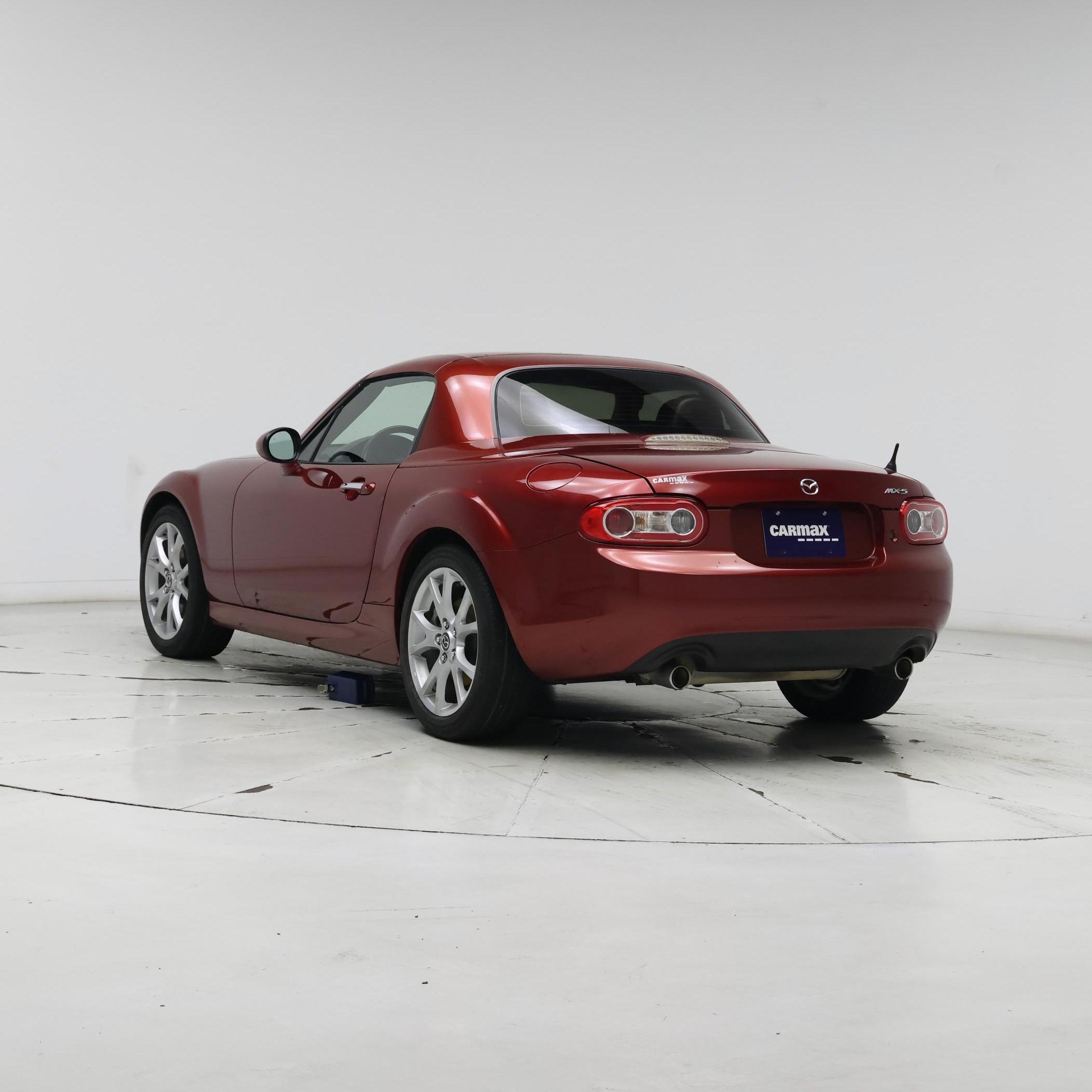 Thumbnail: 2015 Mazda MX-5 Miata - 2