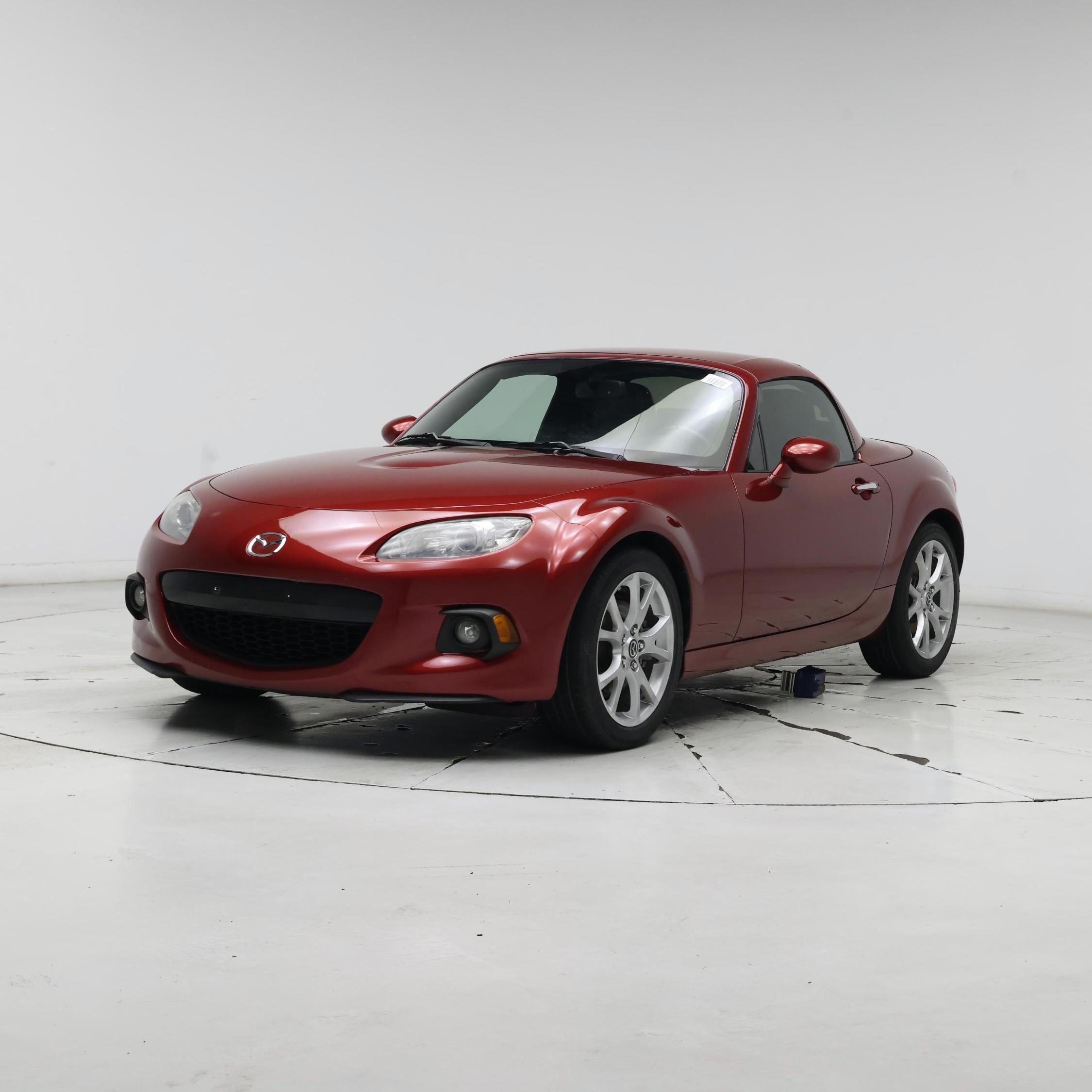 Thumbnail: 2015 Mazda MX-5 Miata - 4