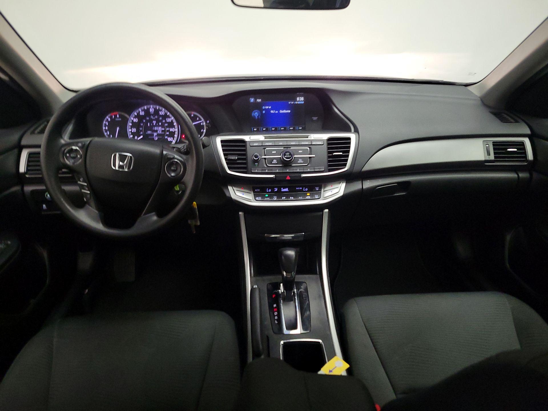 Thumbnail: 2015 Honda Accord - 9