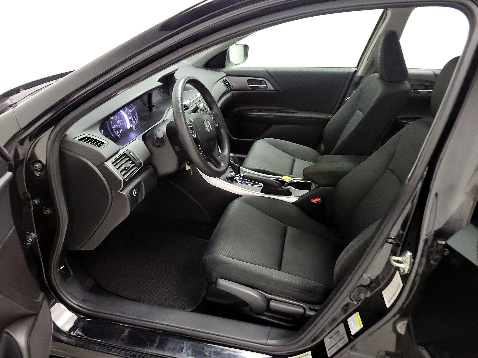 Thumbnail: 2015 Honda Accord - 11