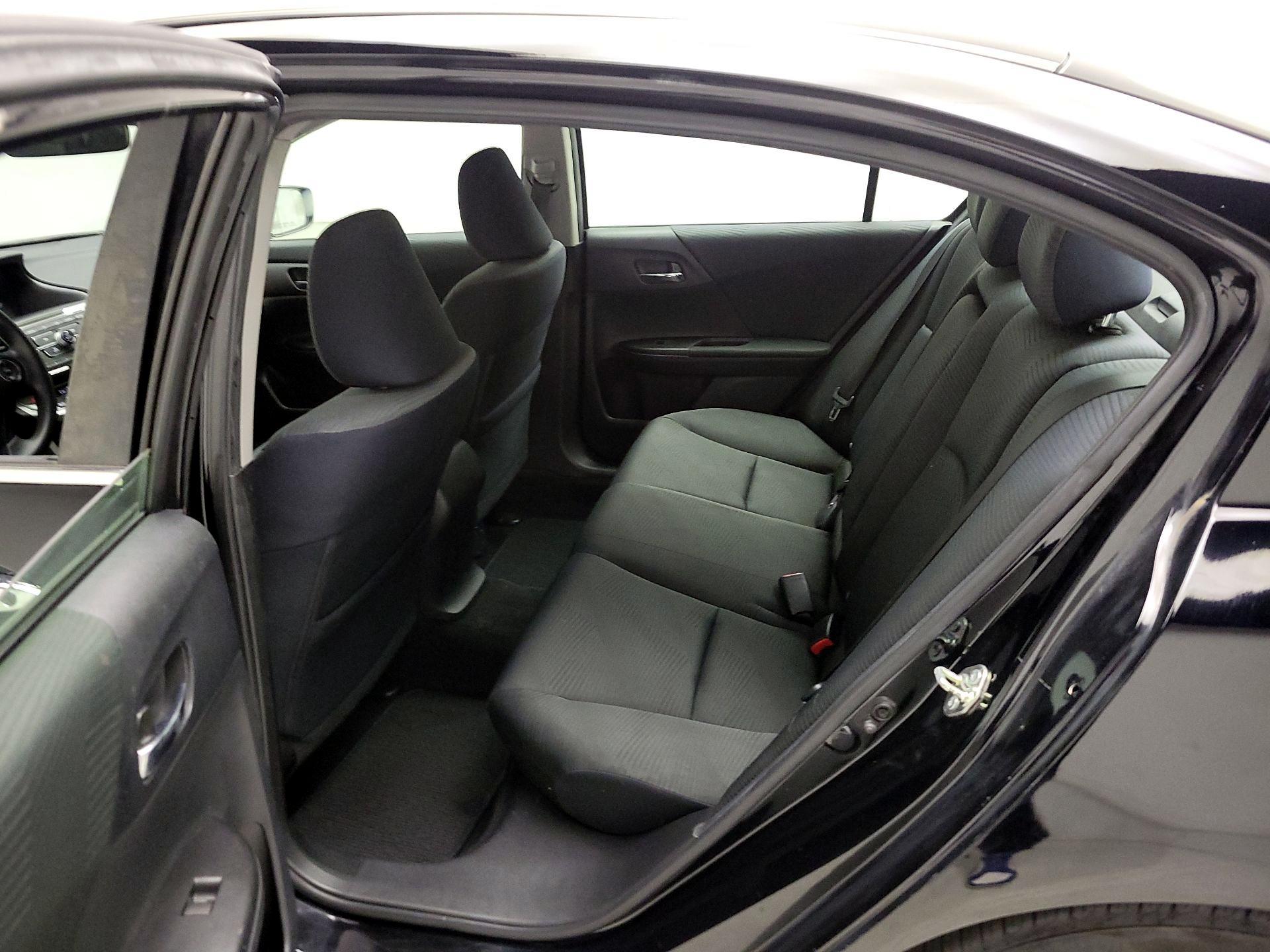 Thumbnail: 2015 Honda Accord - 18