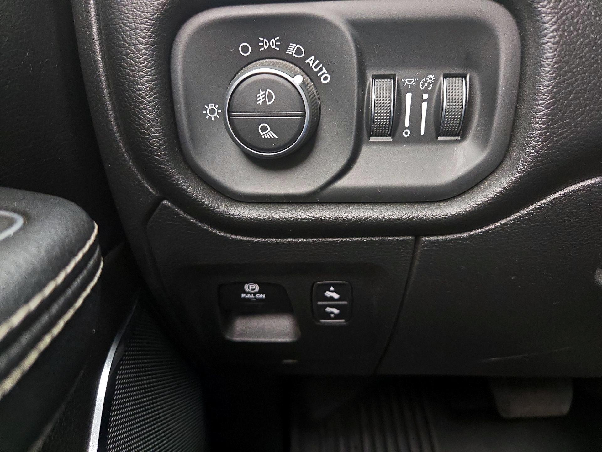 Thumbnail: 2024 RAM 1500 - 13