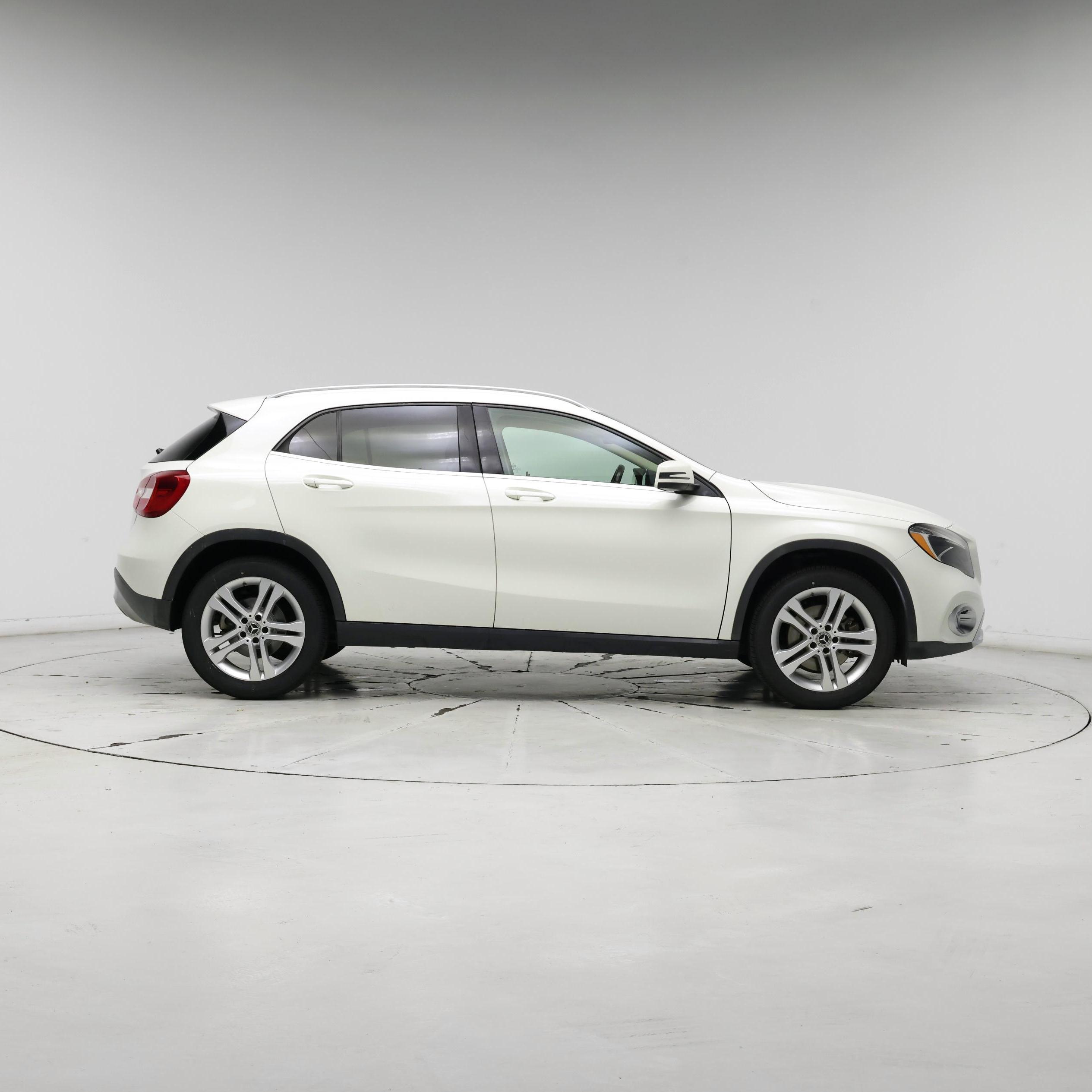 Thumbnail: 2018 Mercedes-Benz GLA - 7