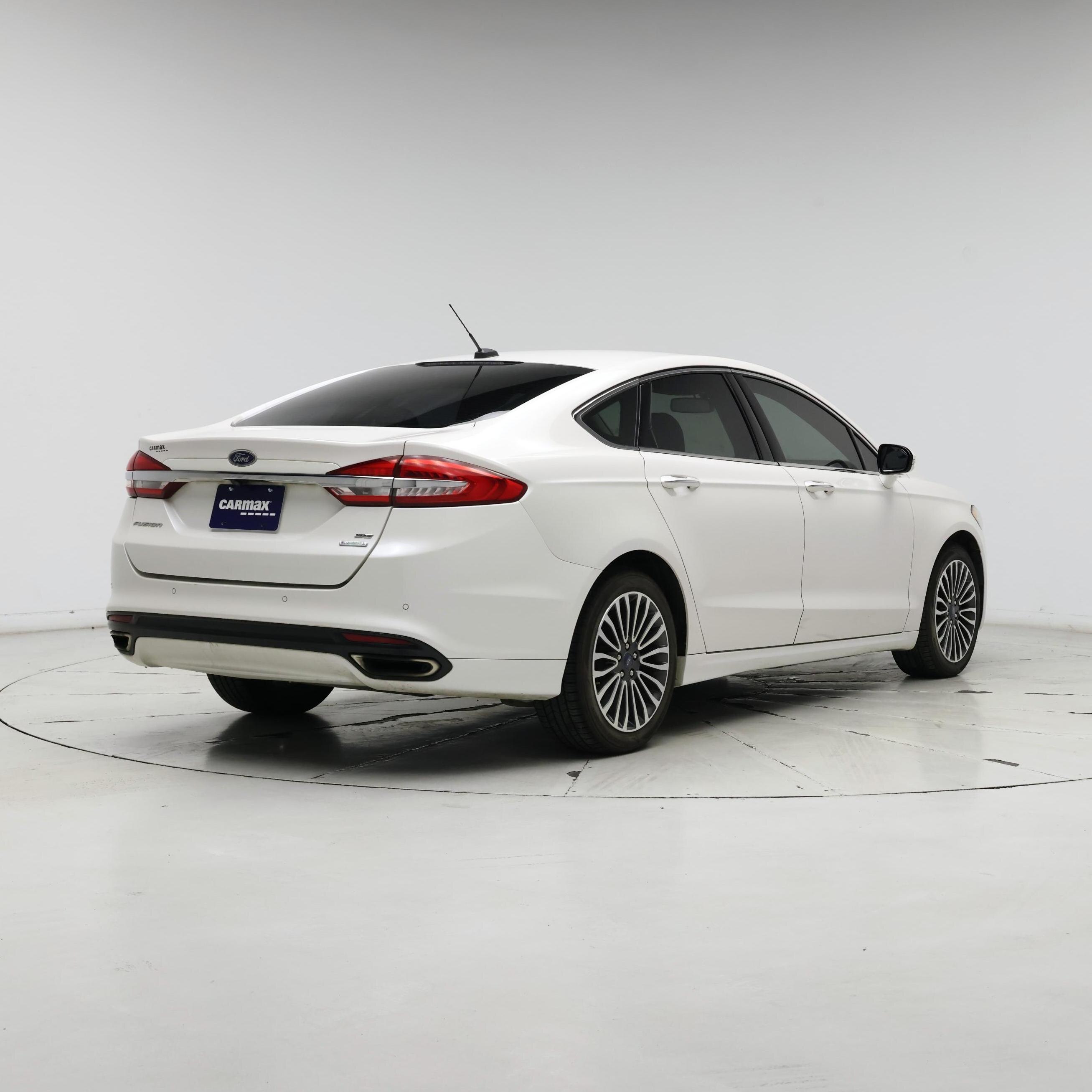 Thumbnail: 2017 Ford Fusion - 8