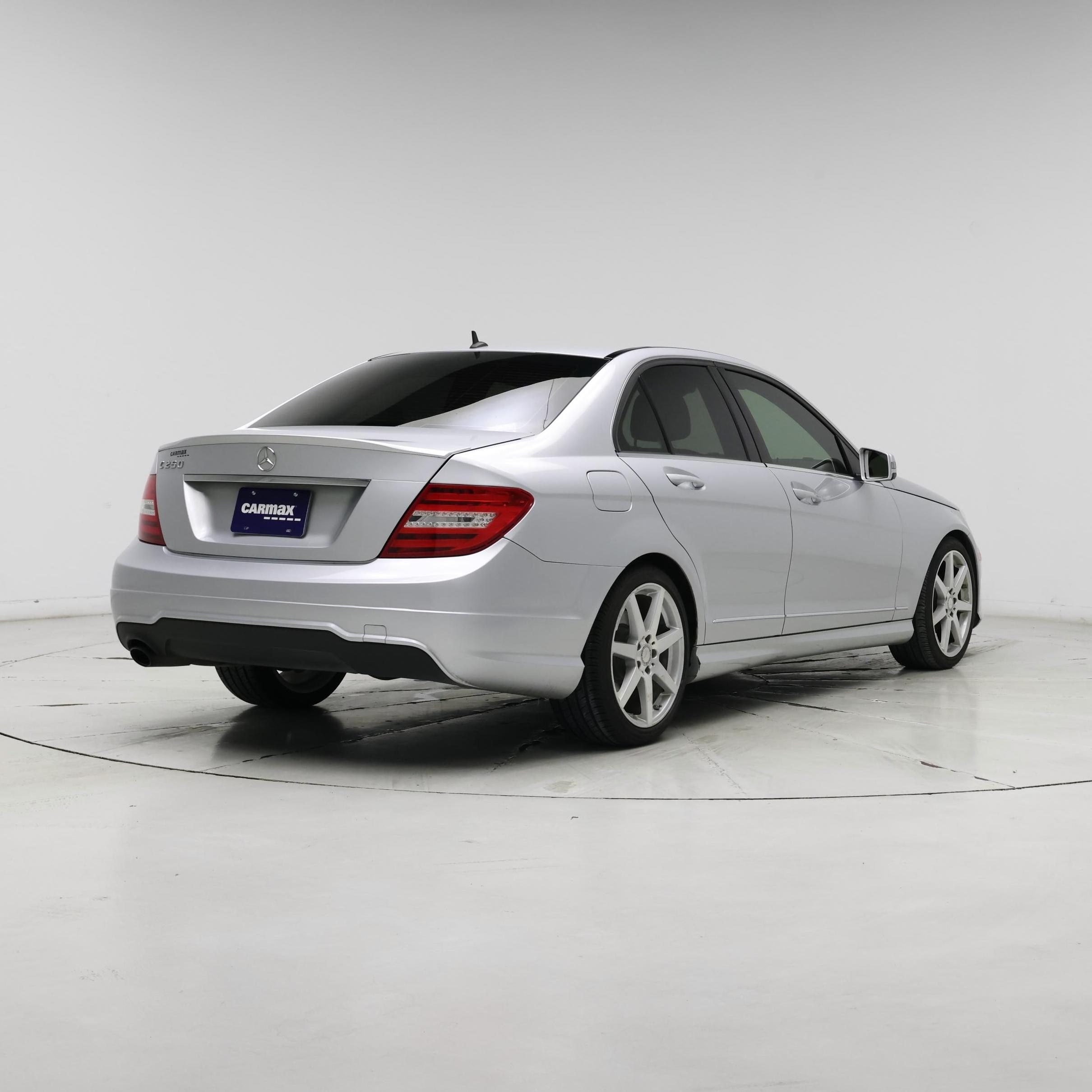 Thumbnail: 2014 Mercedes-Benz C-Class - 8