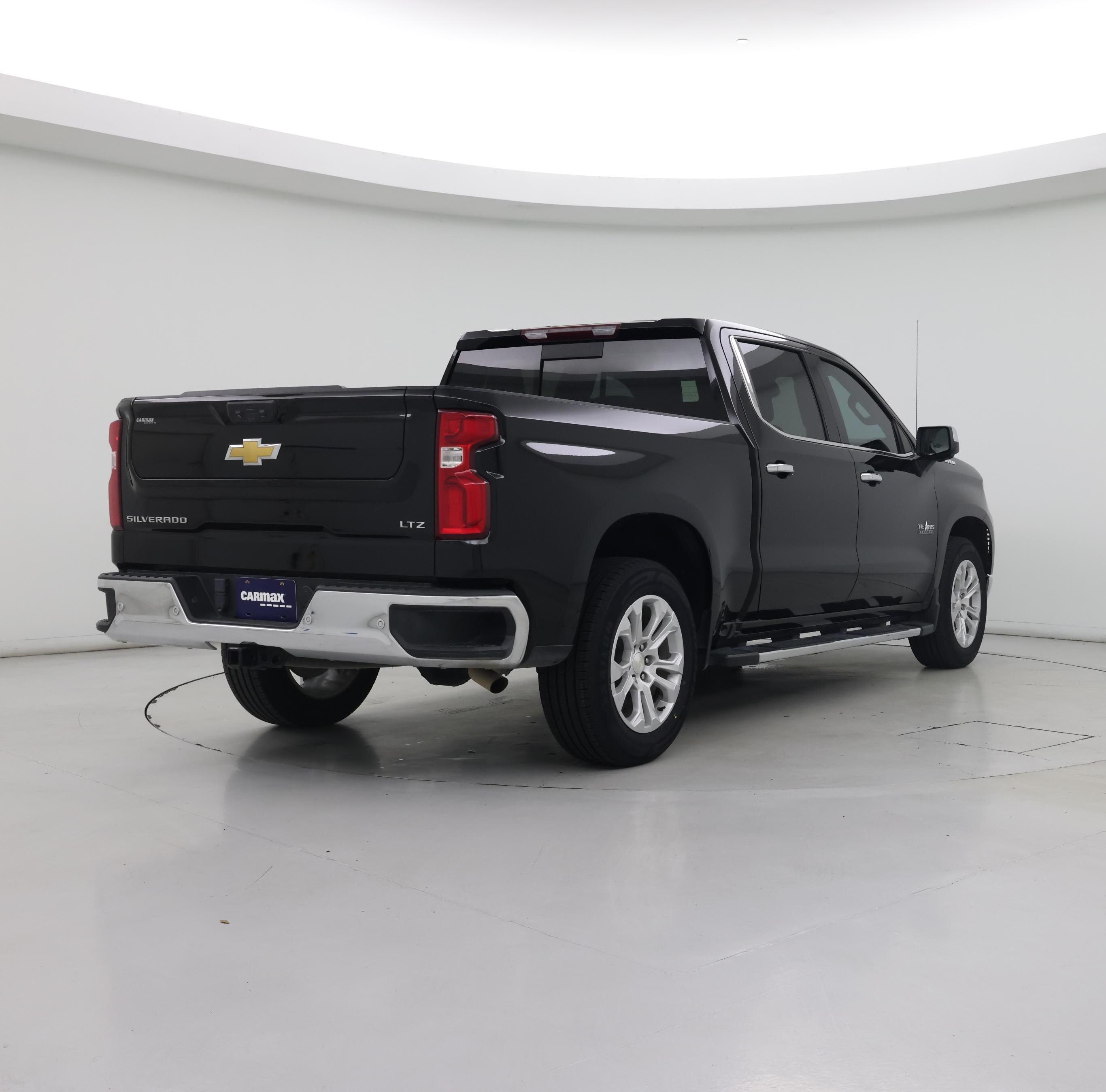 Thumbnail: 2023 Chevrolet Silverado 1500 - 8