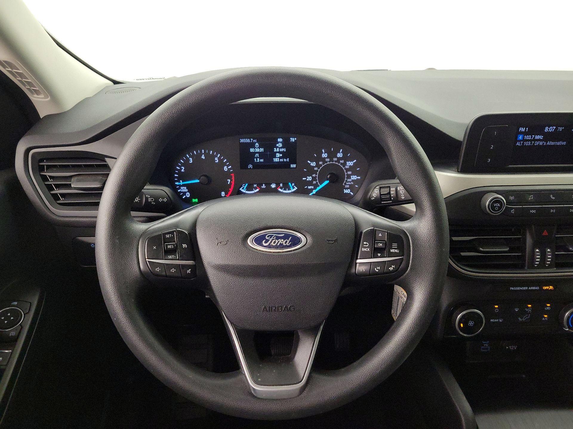 Thumbnail: 2022 Ford Escape - 10