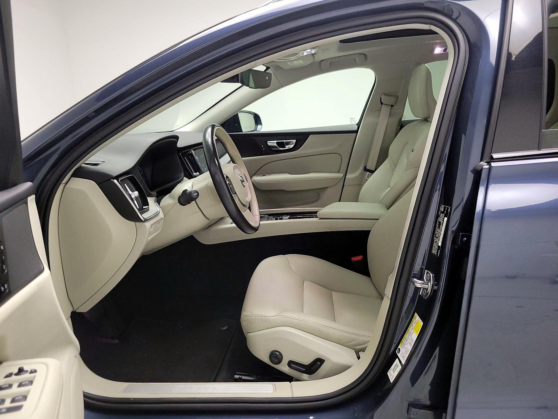 Thumbnail: 2021 Volvo S60 - 11