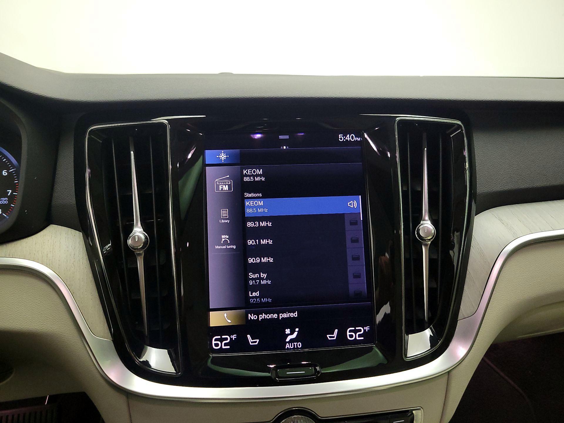Thumbnail: 2021 Volvo S60 - 16