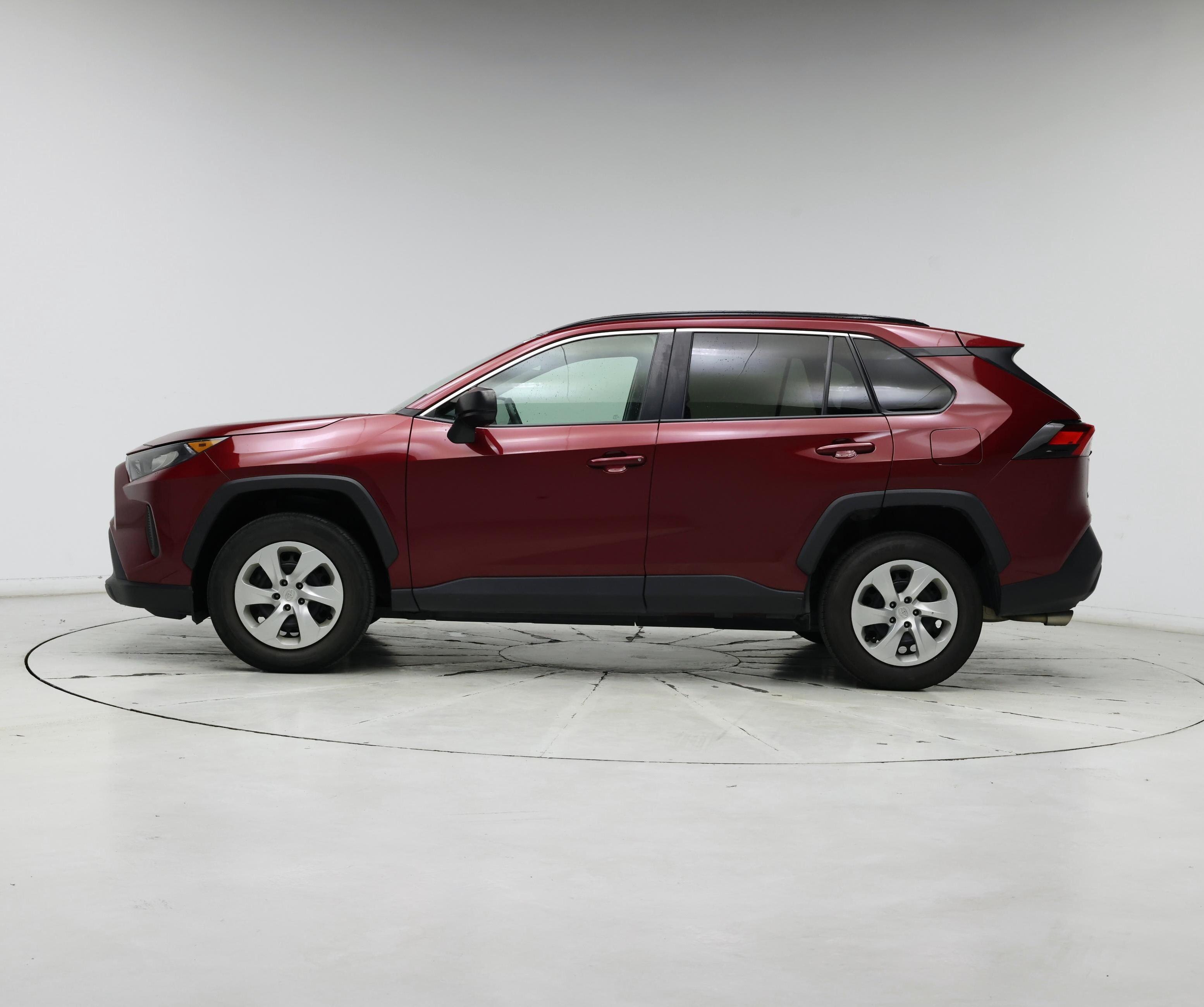 Thumbnail: 2021 Toyota RAV4 - 3