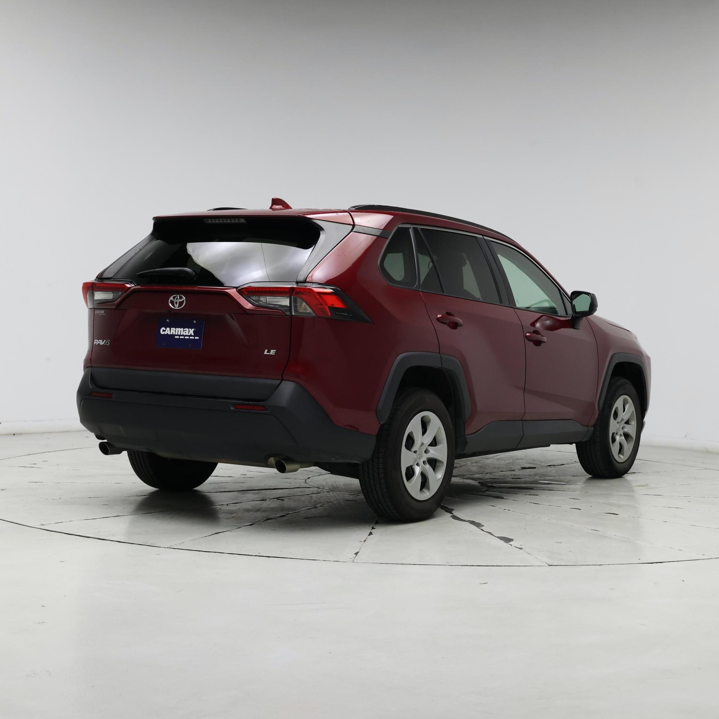 Thumbnail: 2021 Toyota RAV4 - 8