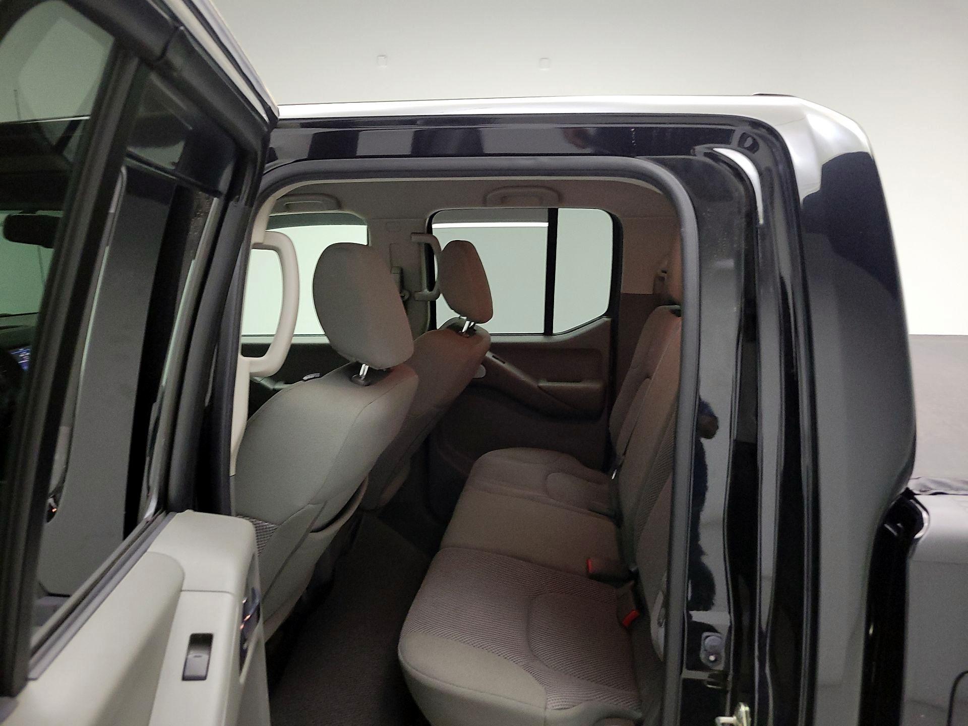 Thumbnail: 2019 Nissan Frontier - 19
