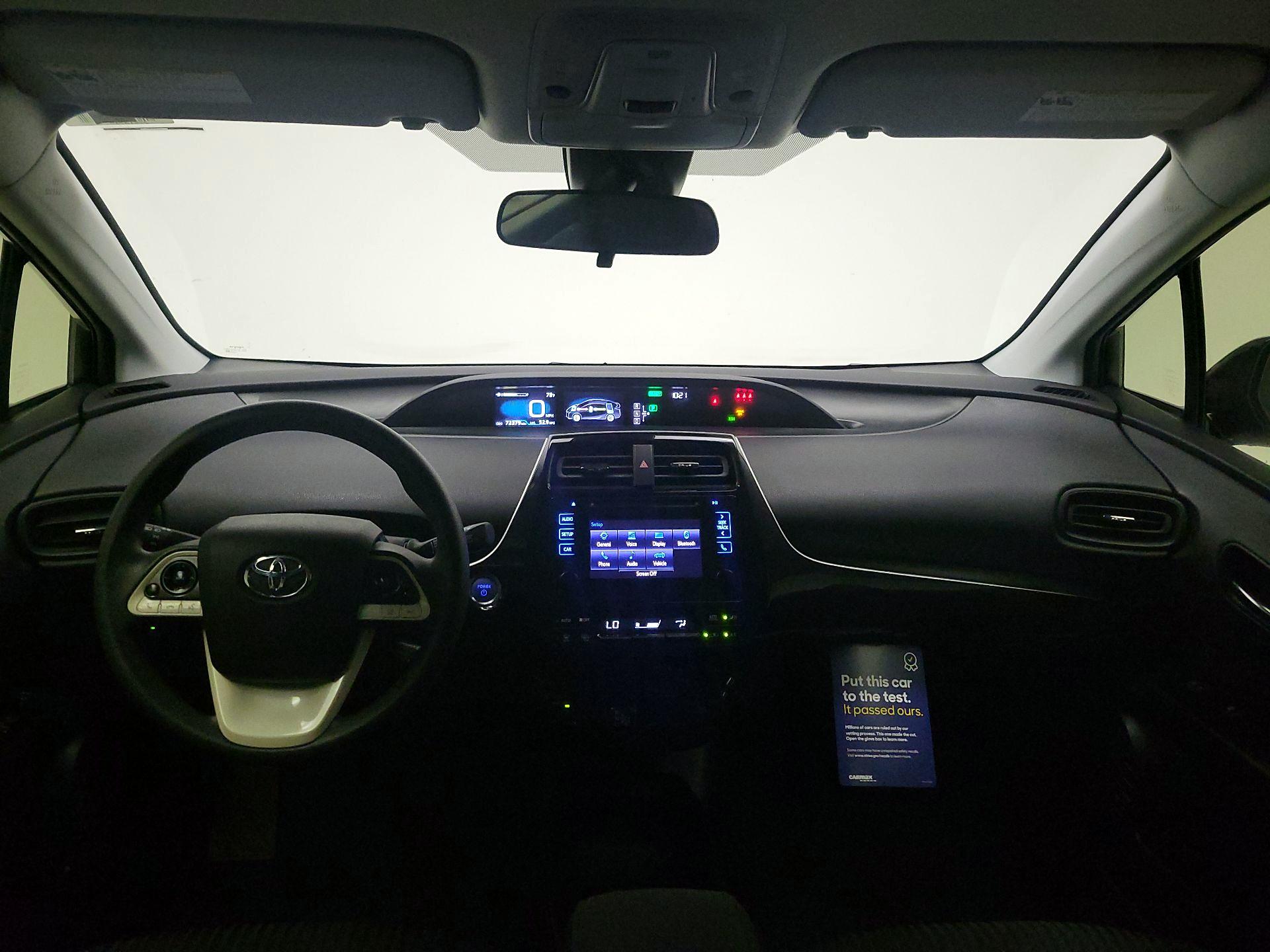 Thumbnail: 2017 Toyota Prius - 9