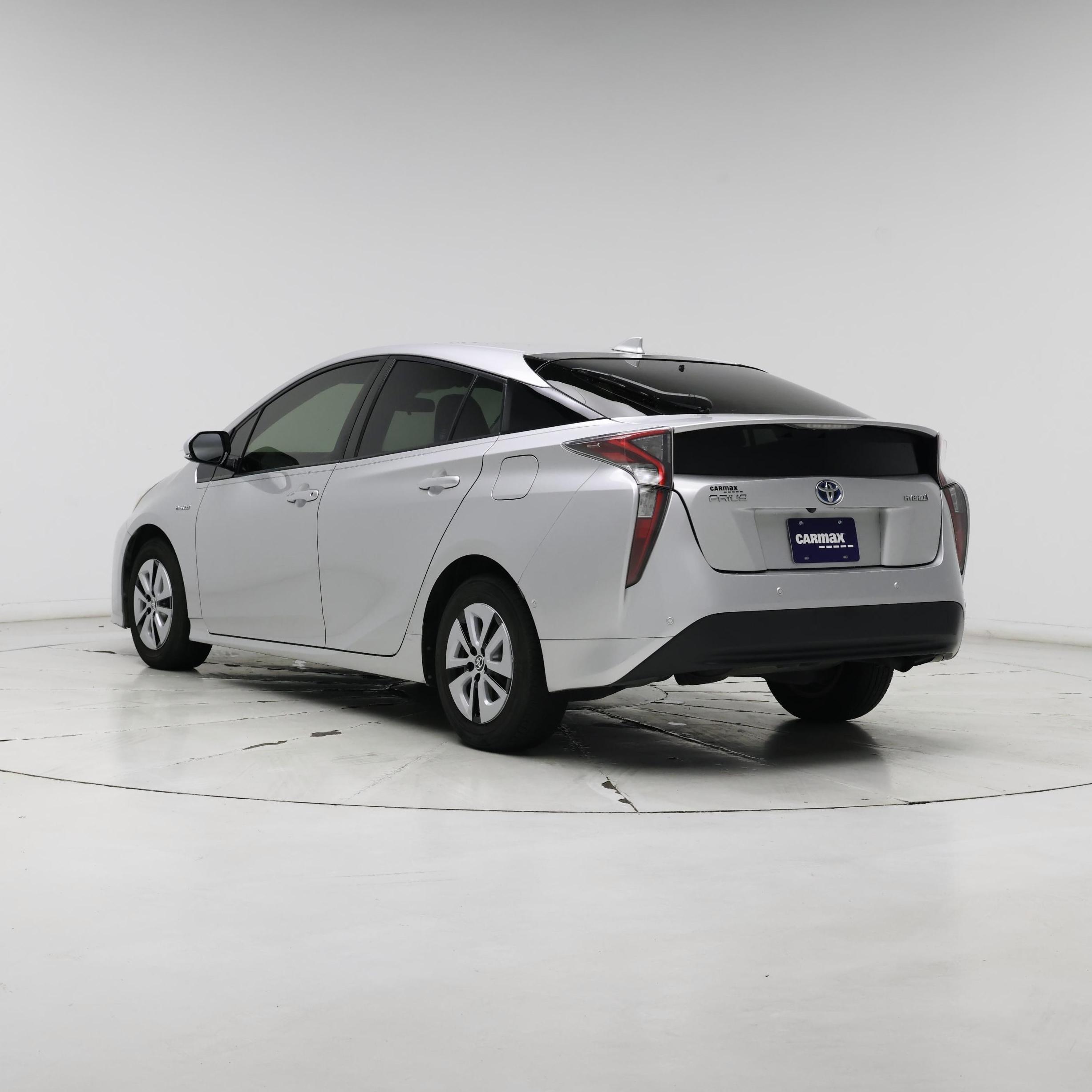 Thumbnail: 2017 Toyota Prius - 2