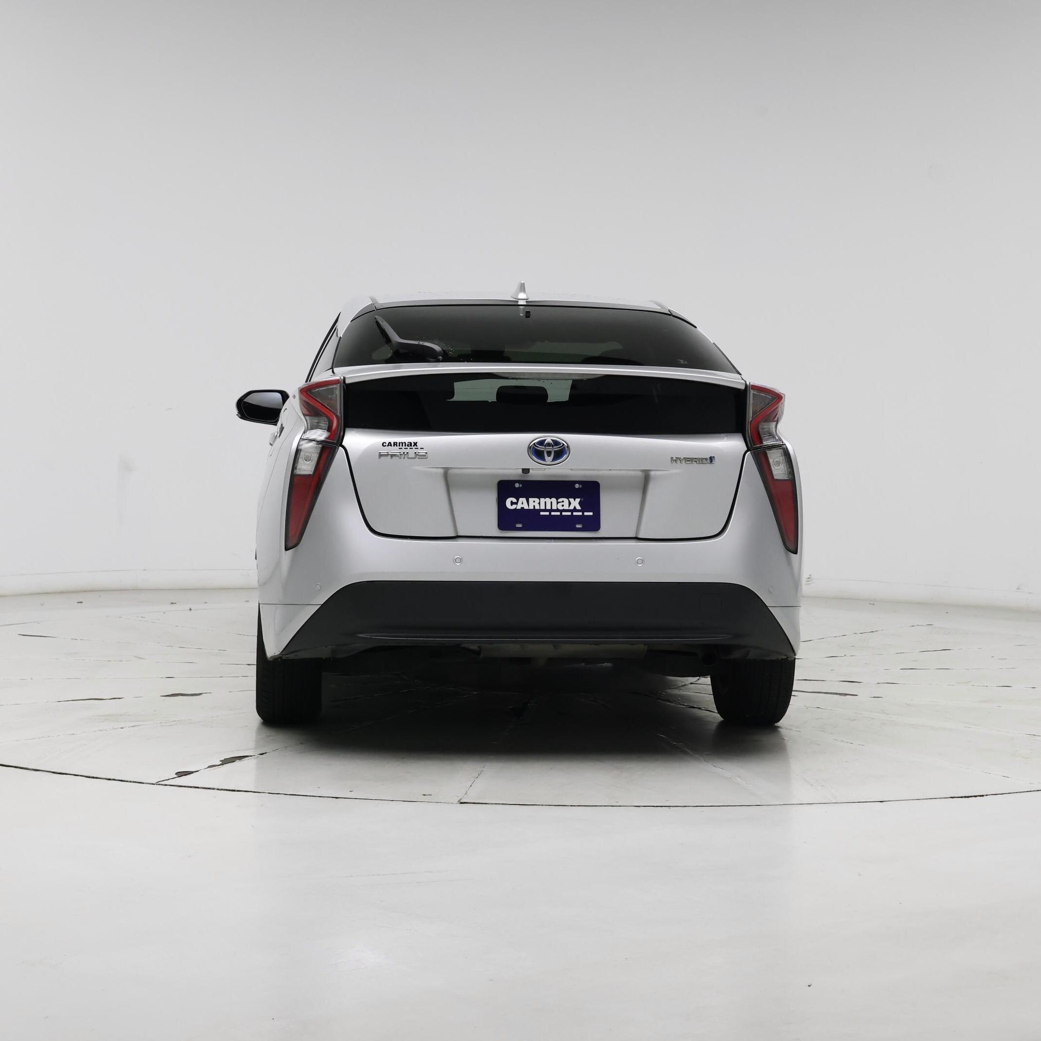 Thumbnail: 2017 Toyota Prius - 6