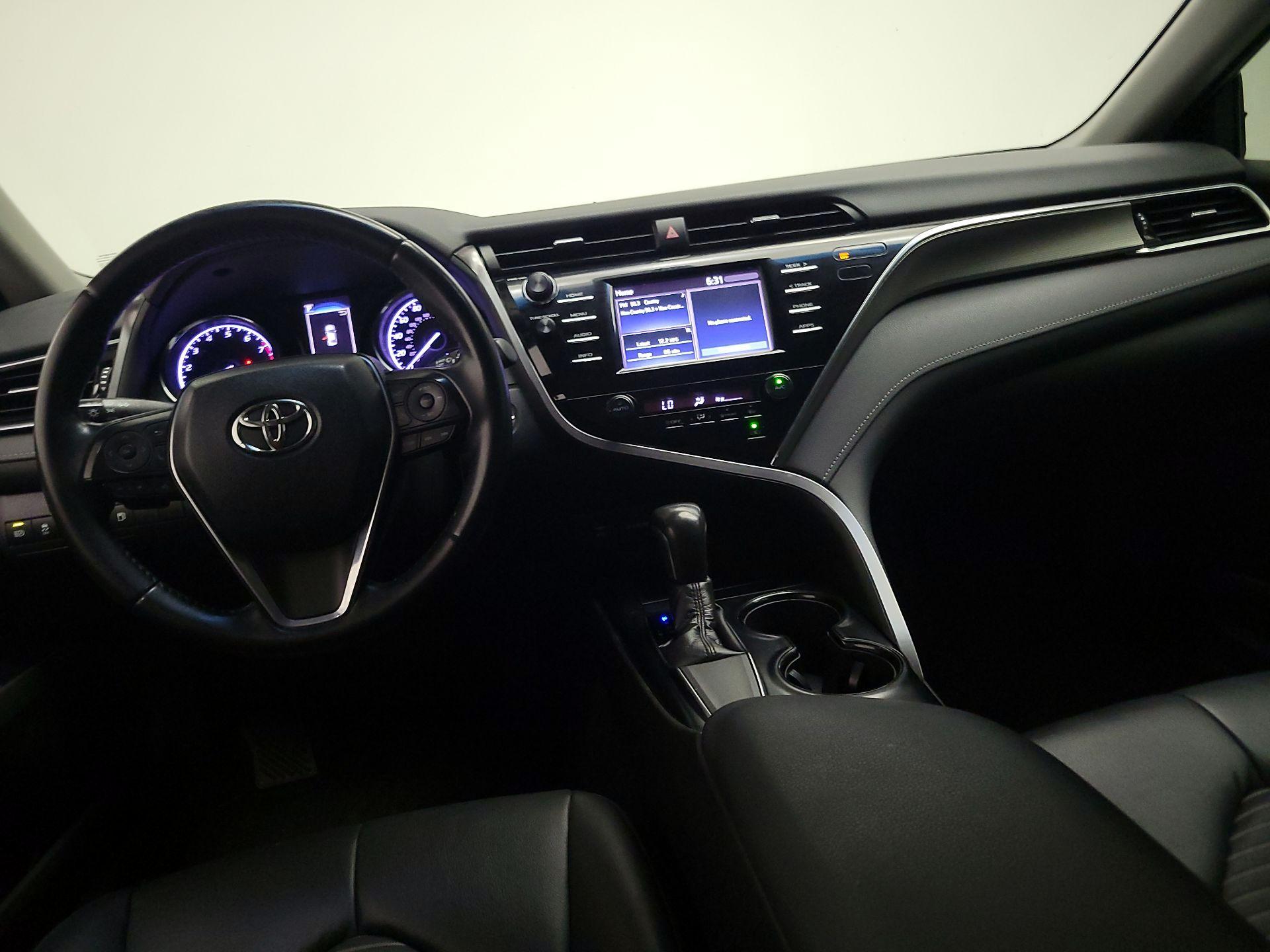 Thumbnail: 2018 Toyota Camry - 9