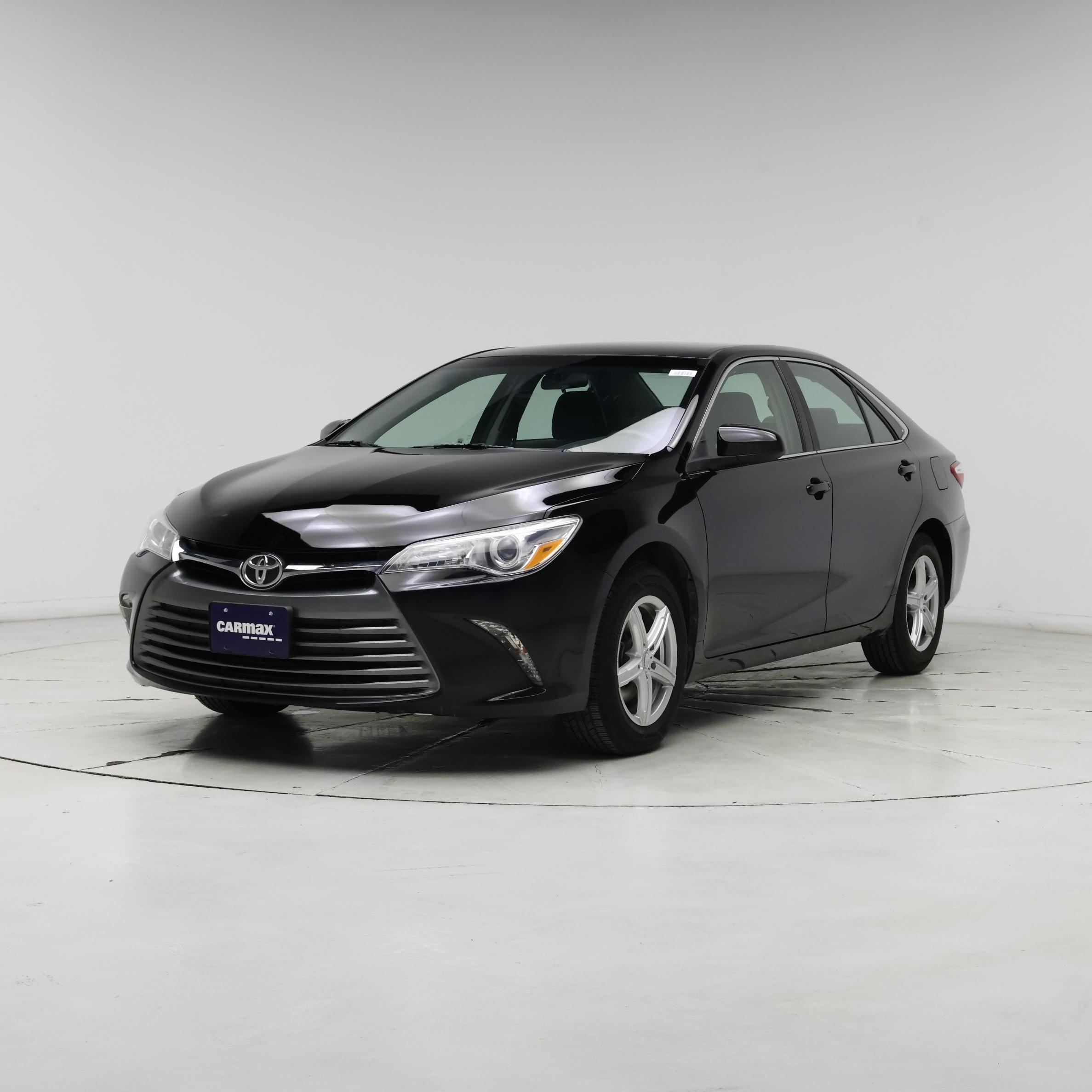 Thumbnail: 2017 Toyota Camry - 4