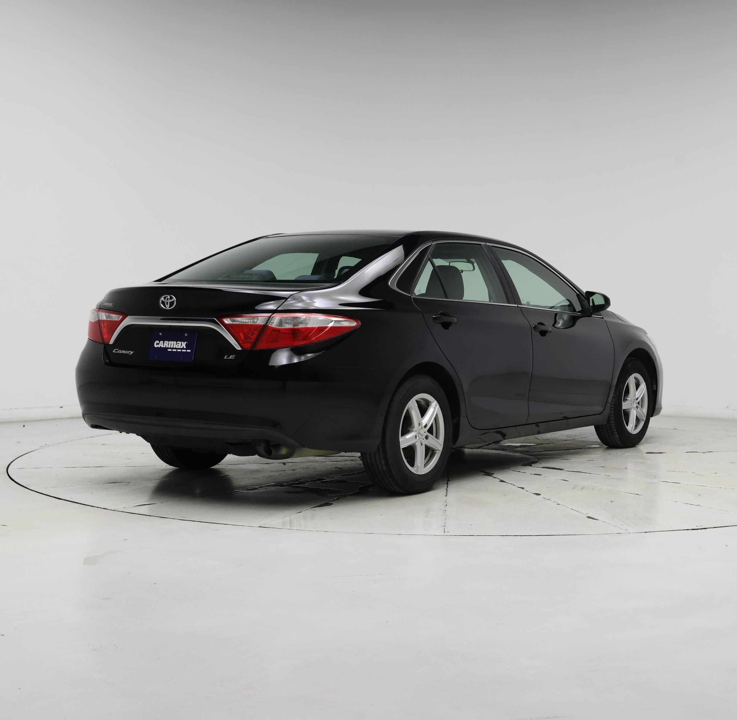 Thumbnail: 2017 Toyota Camry - 8